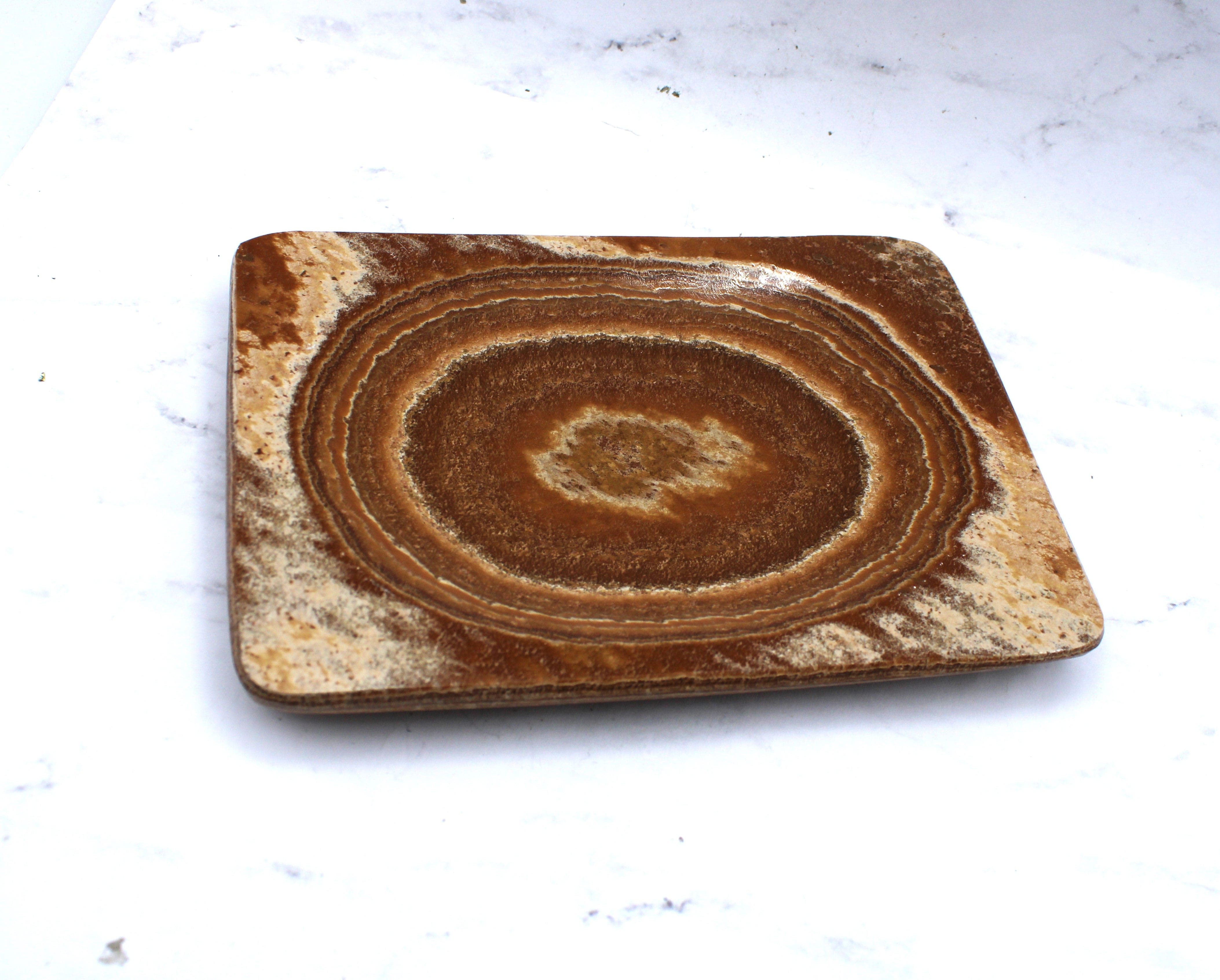 Premium Aragonite Dish 3 - Natural Calcium Carbonate Crystal for Aquarium, Terrarium & Home Decor | Enhances Water Quality & Adds Elegance to Your Space