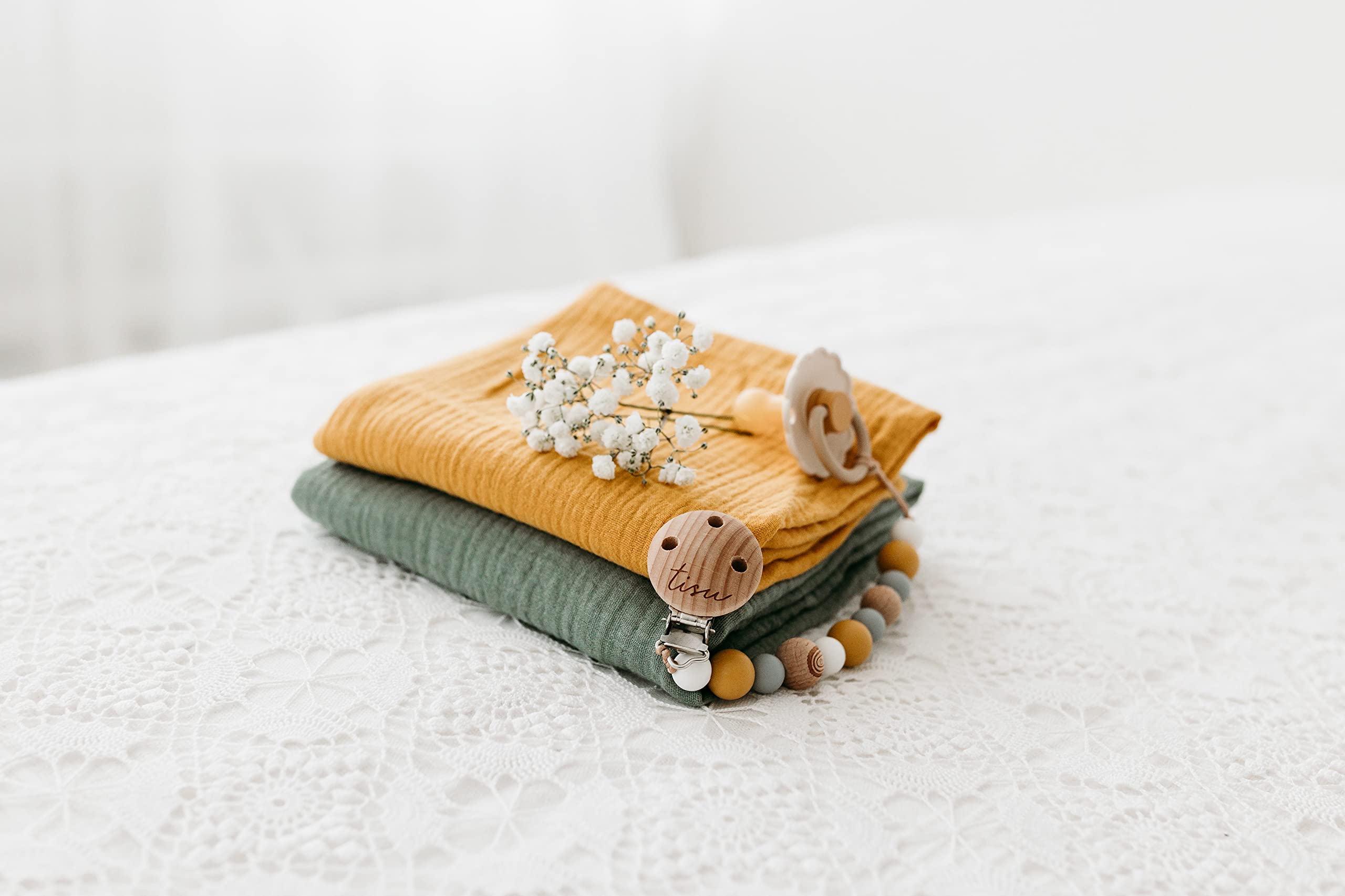 Organic Neutral Modern Diaper Cake for Baby Shower - Gender Neutral Beige Tulle Design by TISU | Perfect Baby Registry Gift for Boys & Girls | Newborn Welcome Gift & Nursery Decor
