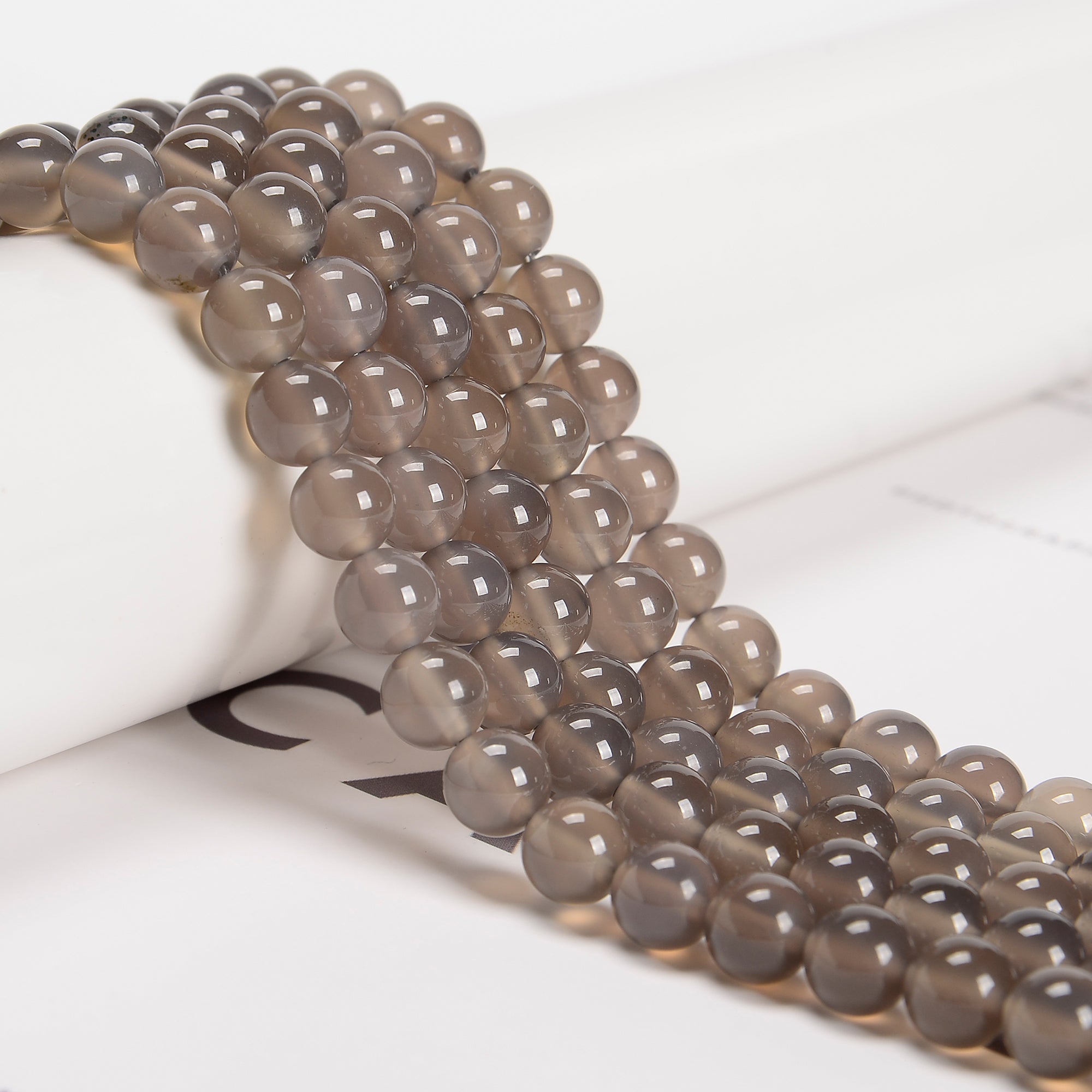 Gray Agate Smooth Round Beads 4mm 6mm 8mm 10mm 12mm 15.5 Strand - Natural Stone Beads for Jewelry Making, DIY Bracelets & Necklaces - Perfect for Crafting, Meditation & Gift Giving