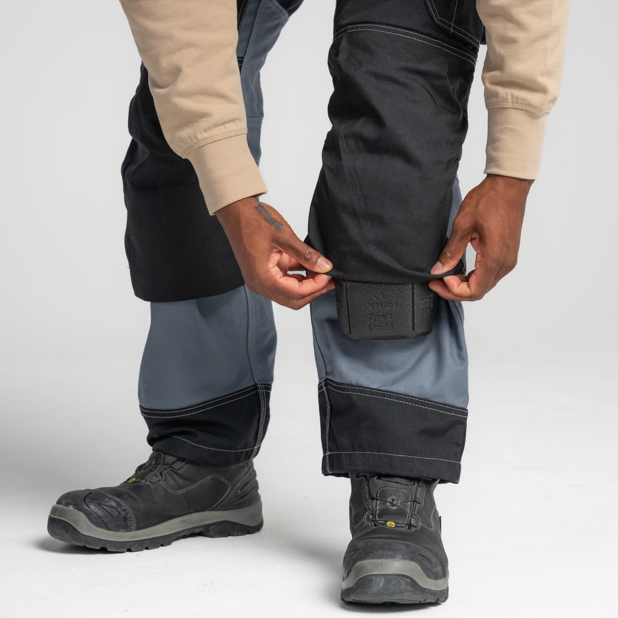 **Blaklader X1600 Men's Durable Cotton Work Pants with Cordura Reinforced Pockets – Heavy Duty Construction for Carpentry, Welding & Outdoor Labor**