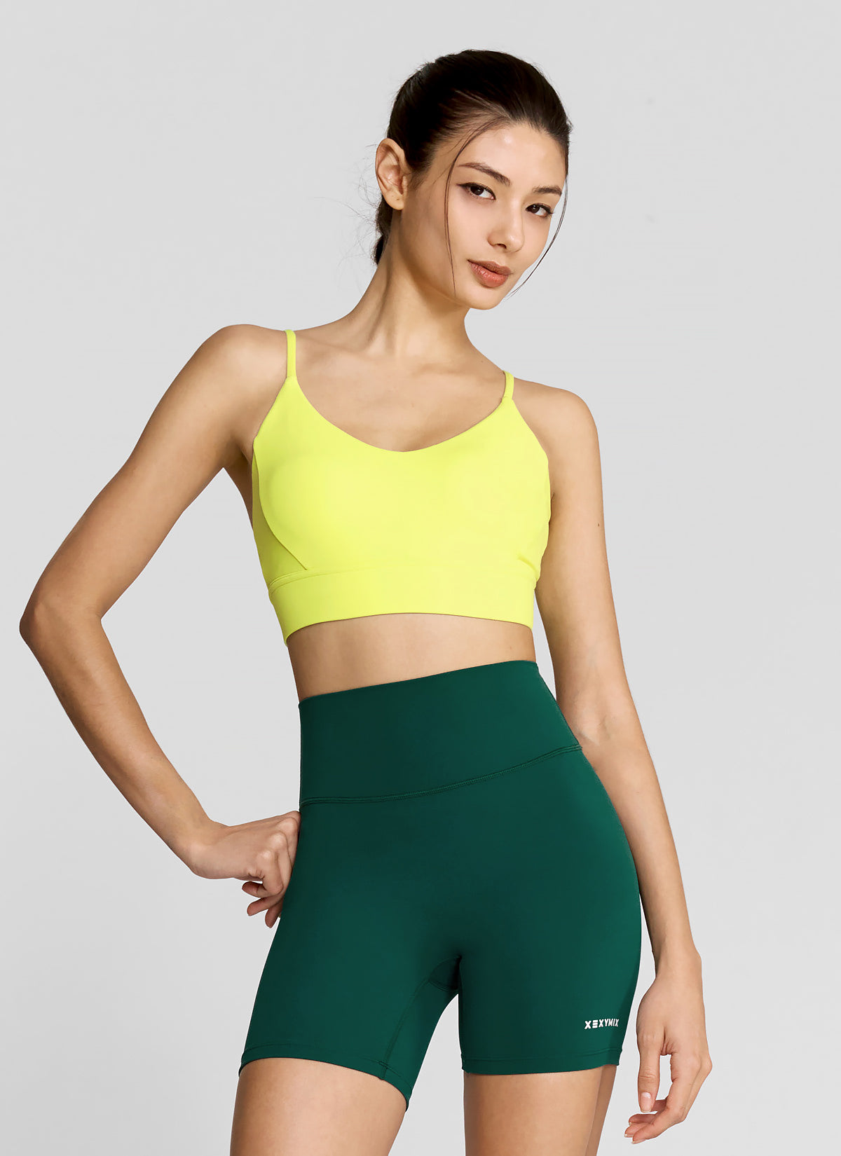 Black Label Signature Breathe V-Neck Sports Bra Top - Comfortable Workout & Yoga Support for Women