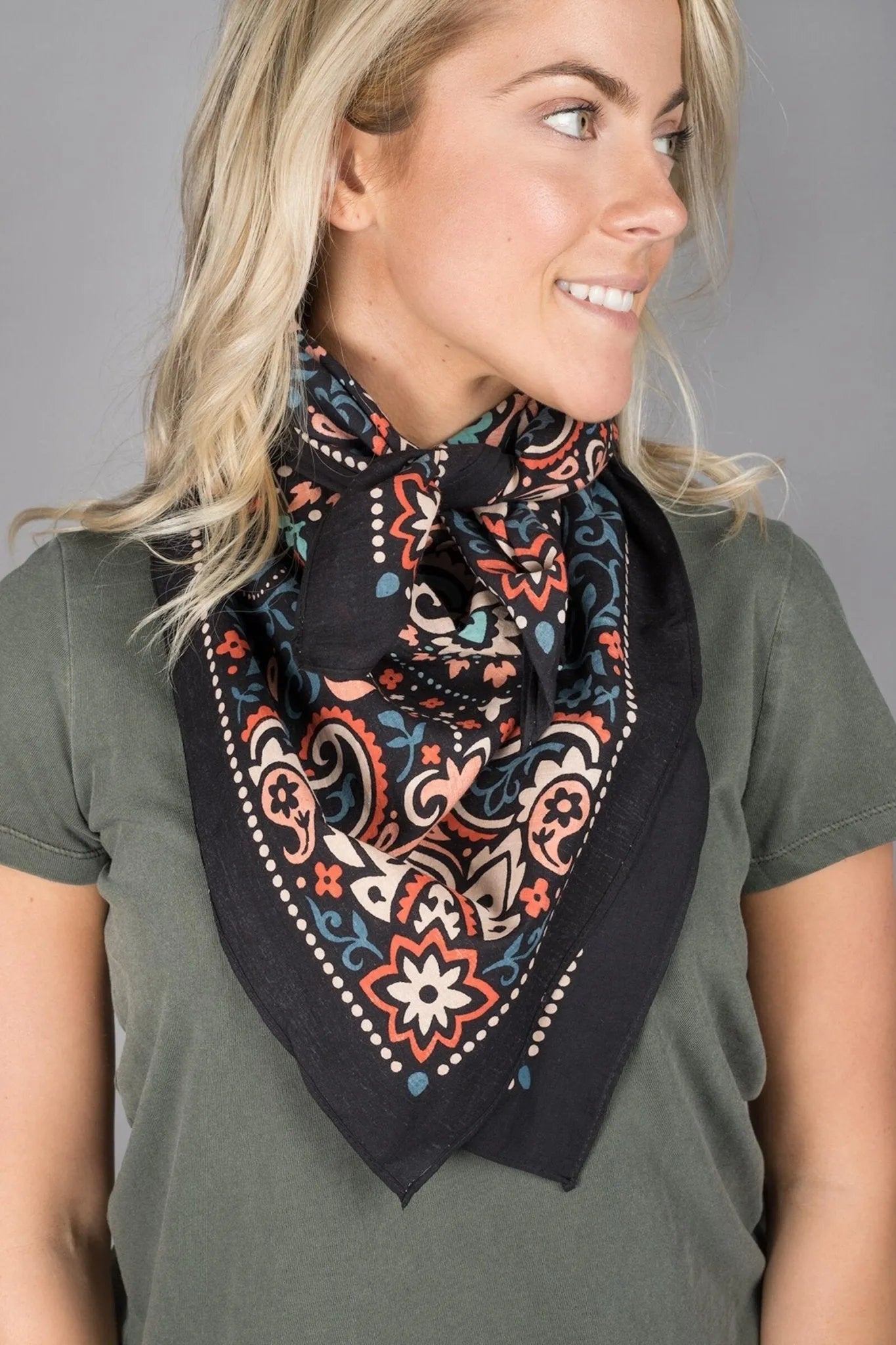 Premium Cotton Bandana - Oversized Soft & Breathable Fashion Scarf for Women & Men - Perfect for Outdoor Activities, Sports, and Everyday Style