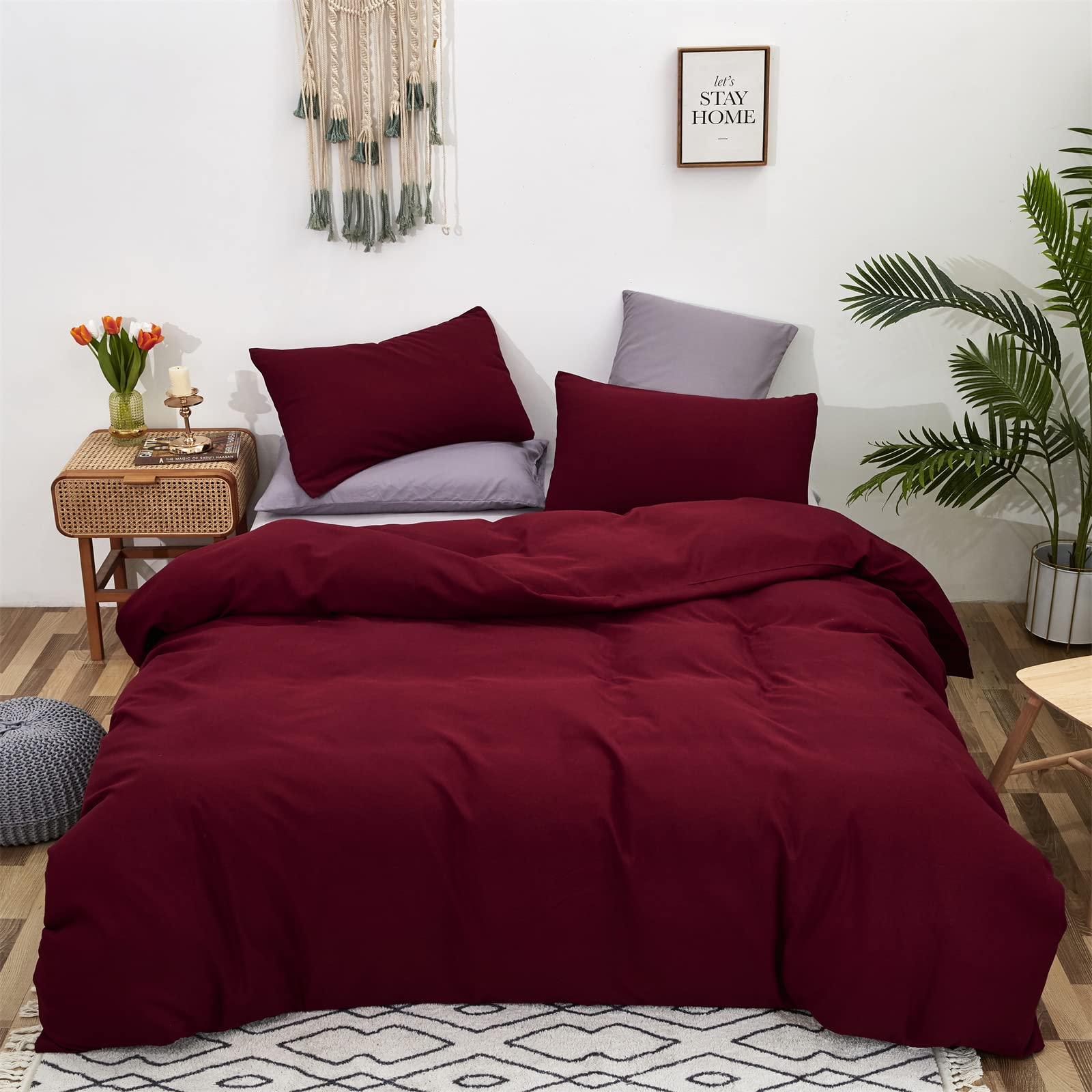 Luxlovery Burgundy Comforter Set - Full Size Dark Red Maroon Bedding Set | Soft Breathable Solid Wine Red Quilt & Blanket | Perfect for Women & Girls Bedroom Decor | Cozy for Winter Nights & Guest Room Styling