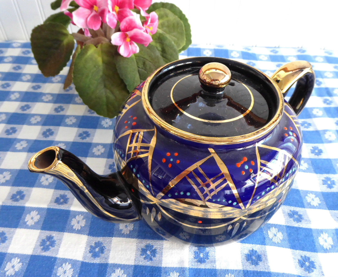 Vintage 1930s Hand-Painted Enamel Teapot - Cobalt Blue & Gold Brown Betty Style, 8 Cup Large Capacity - Perfect for Afternoon Tea, English Tea Parties & Antique Home Decor