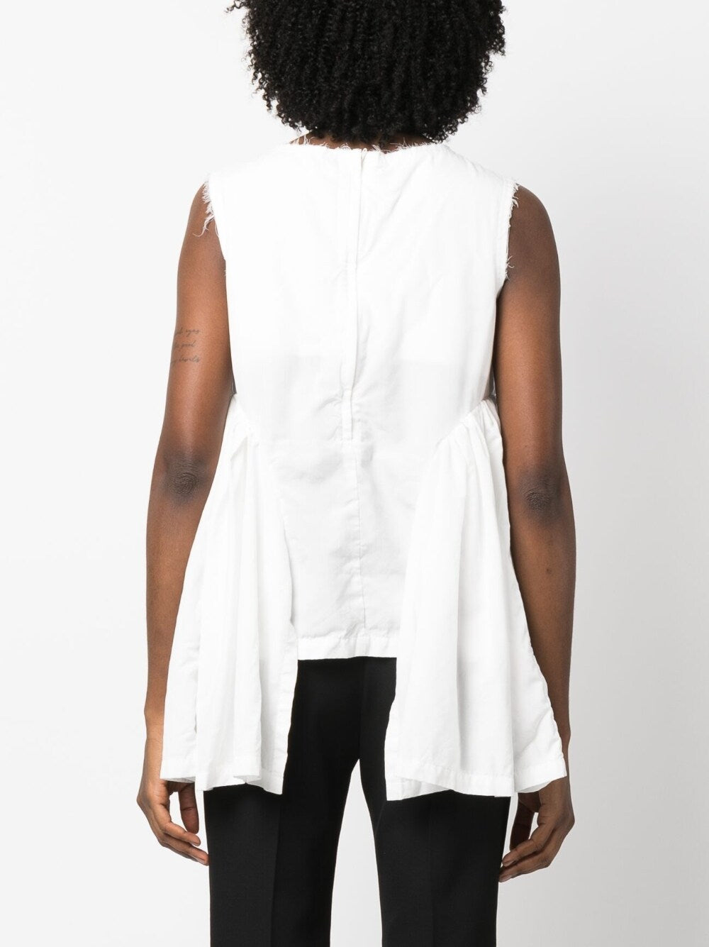Comme des Garcons Women's White T-Shirt - Stylish Casual Top for Everyday Wear, Street Fashion & Layering