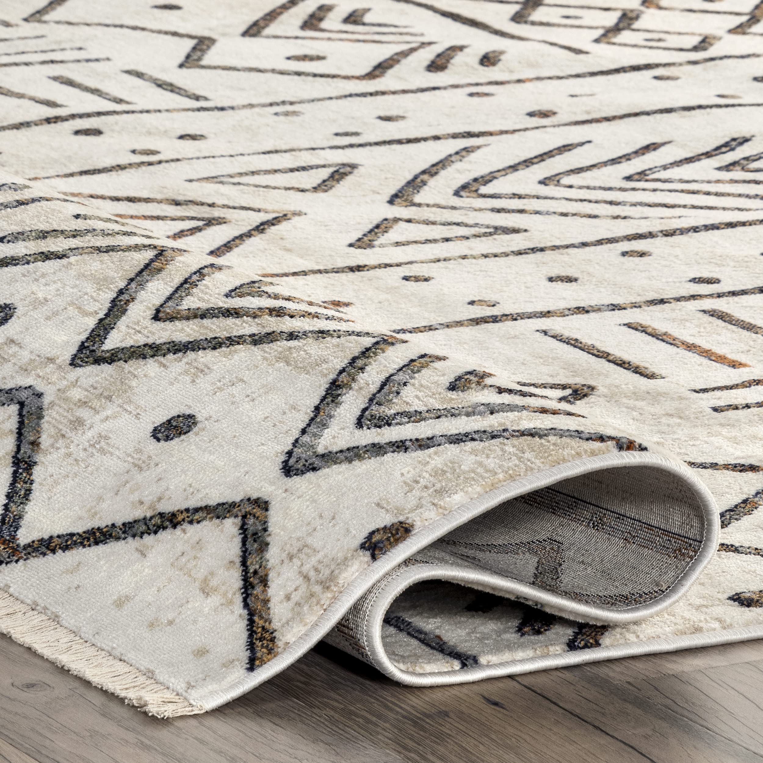 nuLOOM Fringed Performance Indoor Area Rug 7' x 10' - Power Loomed, Easy Clean, Durable & Non-Shedding - Kendra Beige - Perfect for Living Room, Bedroom & Home Decor