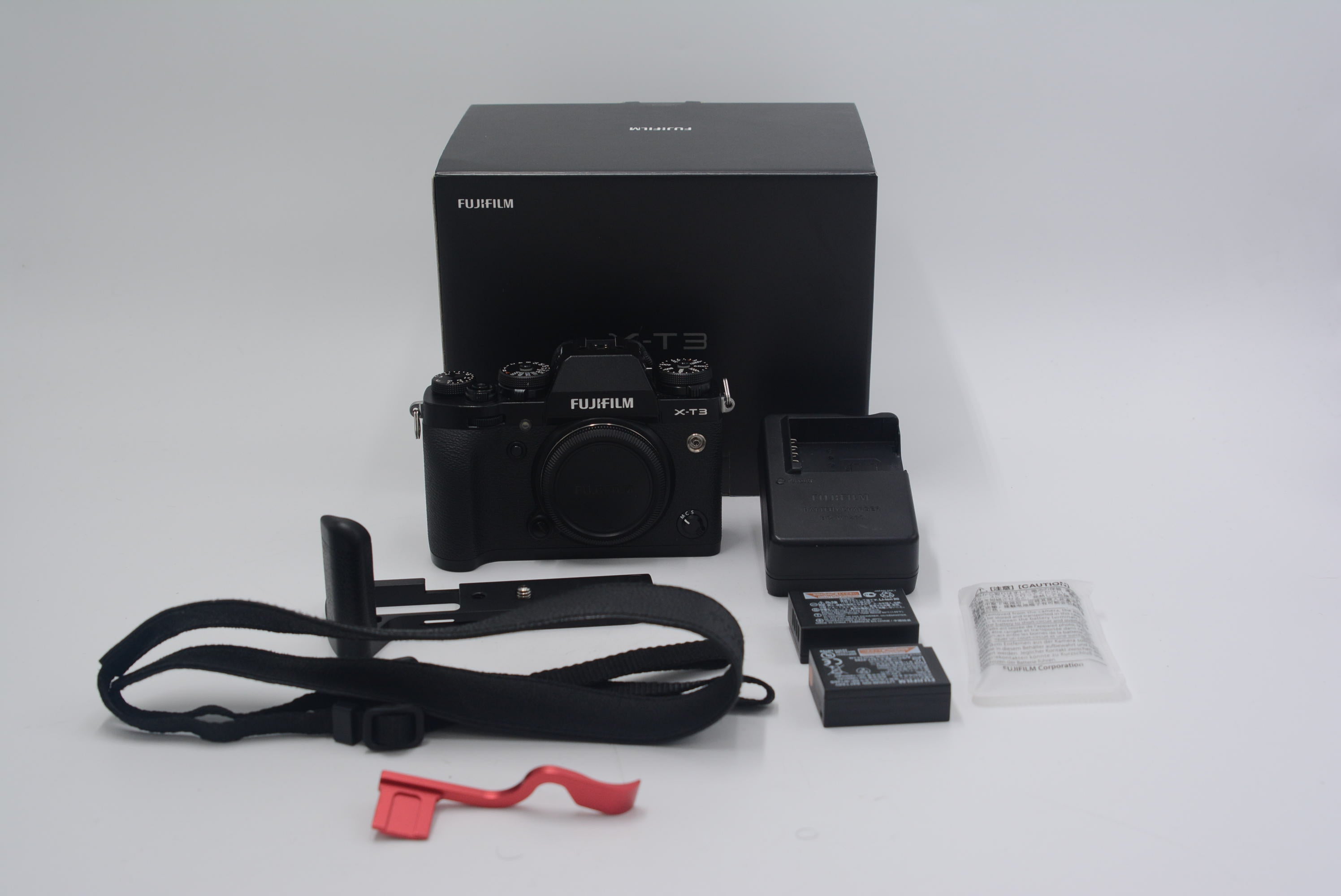 Fujifilm X-T3 Mirrorless Digital Camera Body Only (Black) - Used - Perfect for Travel Photography & Vlogging