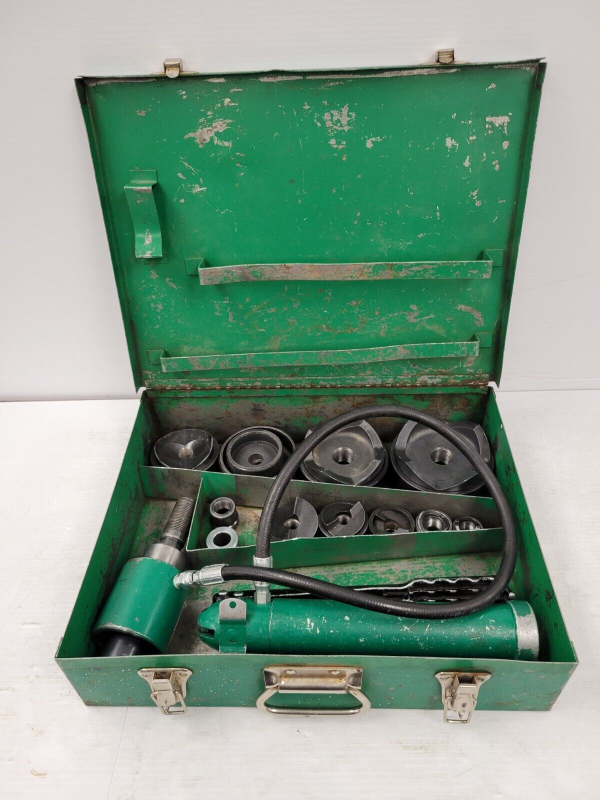 Greenlee 767 Hanger Pump - Heavy Duty Oil Transfer Pump for Industrial and Workshop Use