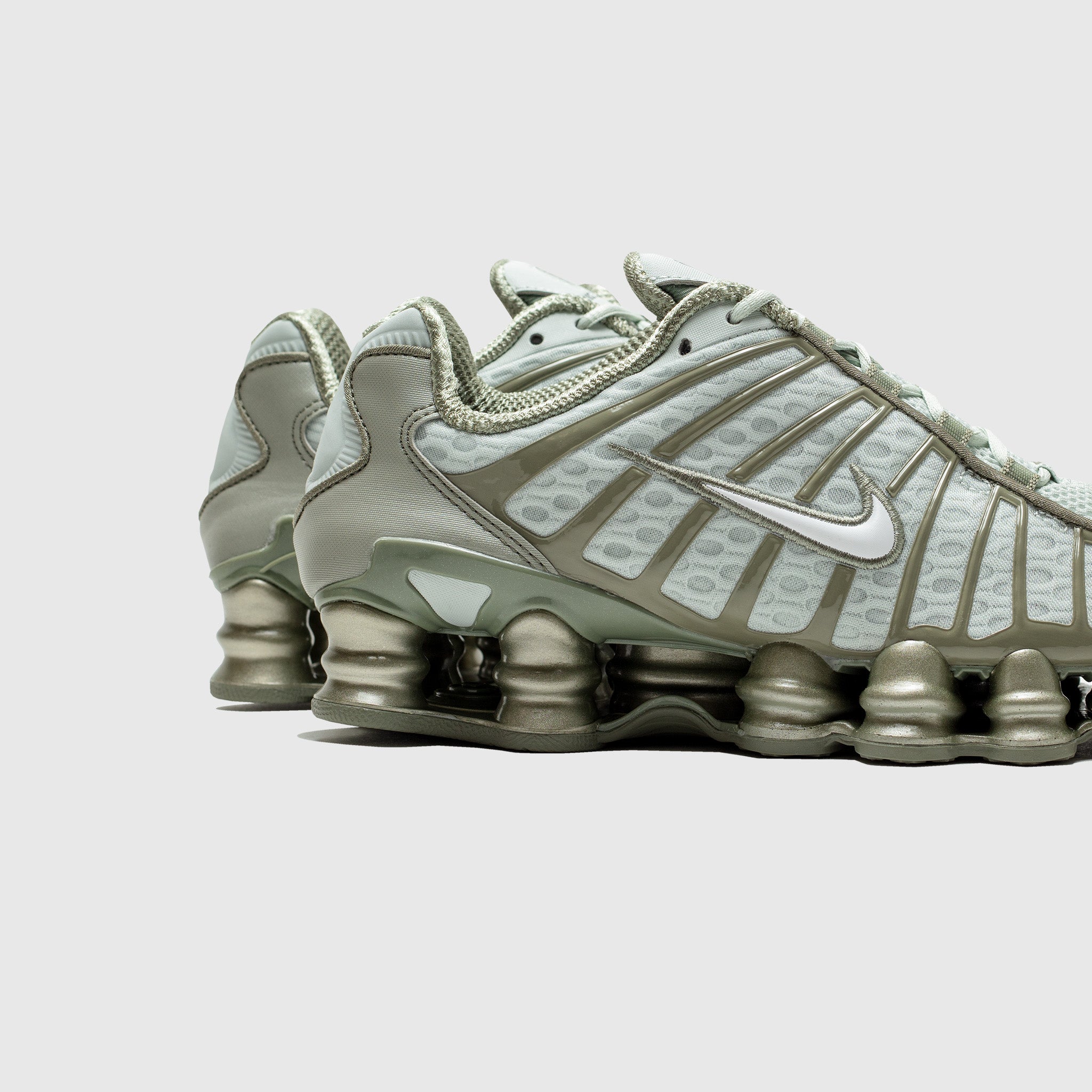 Nike WMNS Shox TL Running Shoes Light Silver - Comfortable Sneakers for Women, Ideal for Jogging, Gym Workouts & Casual Wear