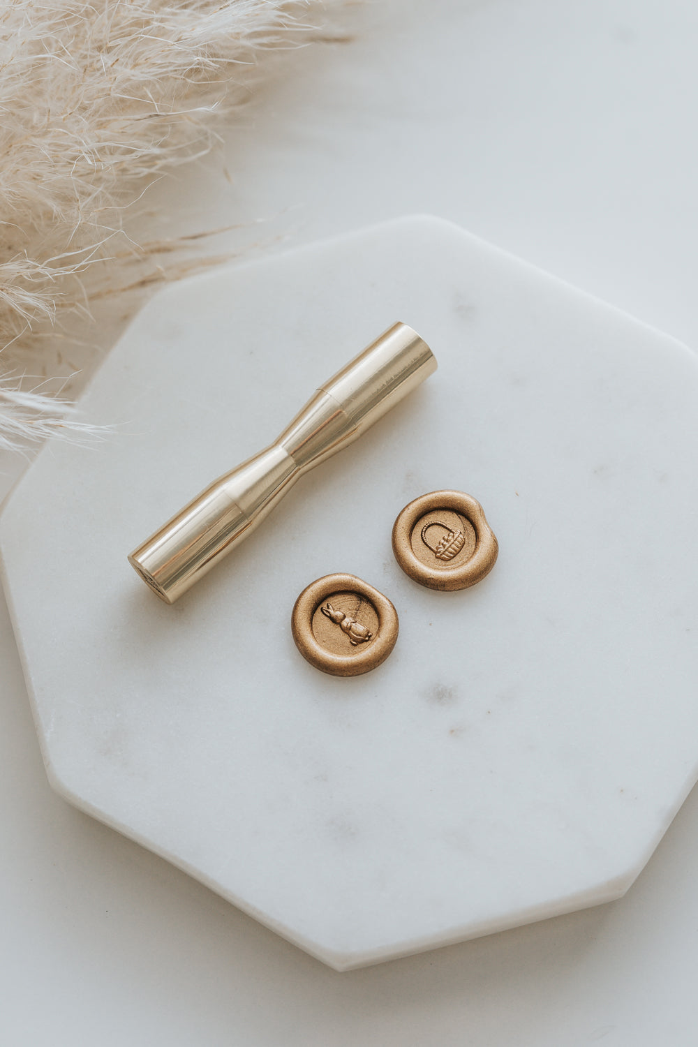 Bunny and Eggs Mini Wax Seal Stamp Set - Vintage Style for DIY Scrapbooking, Wedding Invitations, and Gift Wrapping - Perfect for Easter, Spring Crafts & Handmade Greeting Cards
