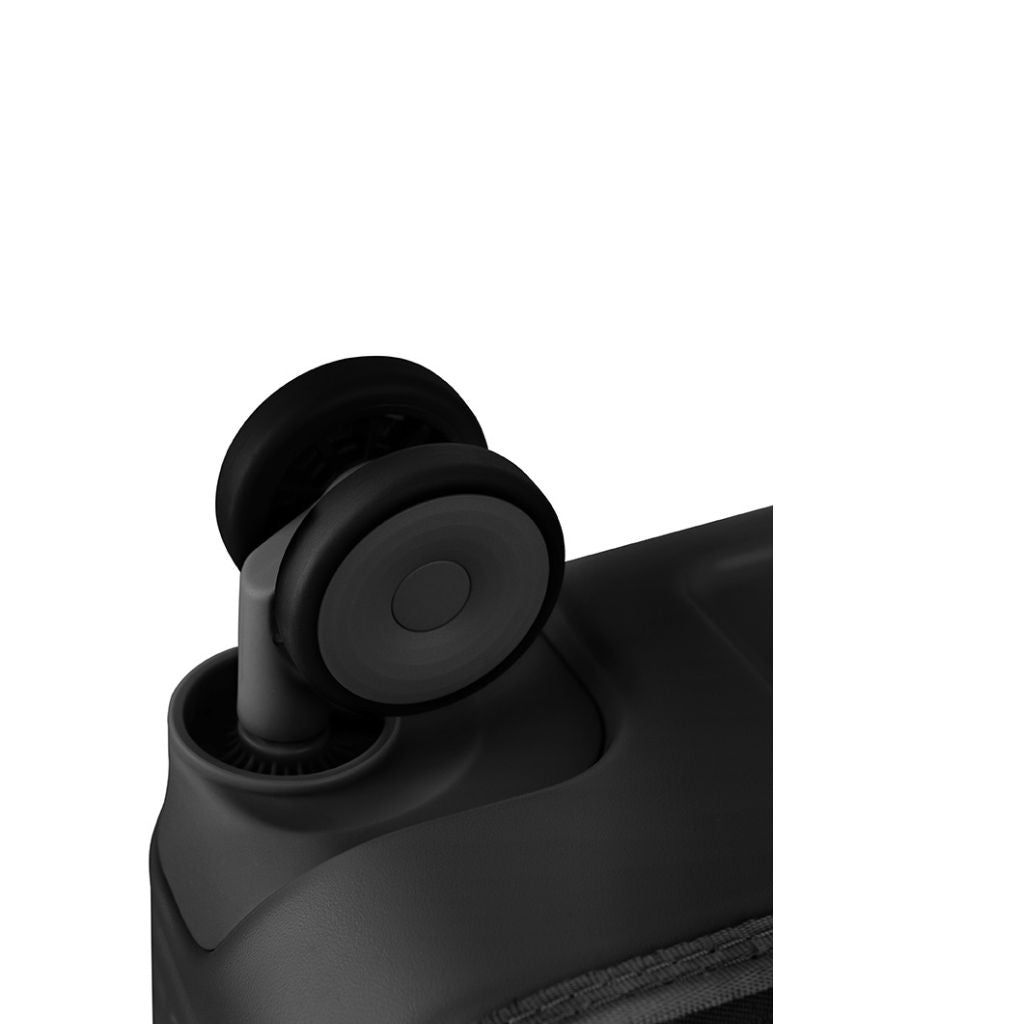 Epic Spin 65cm Medium Lightweight Suitcase - Matt Black Luggage for Travel & Business Trips