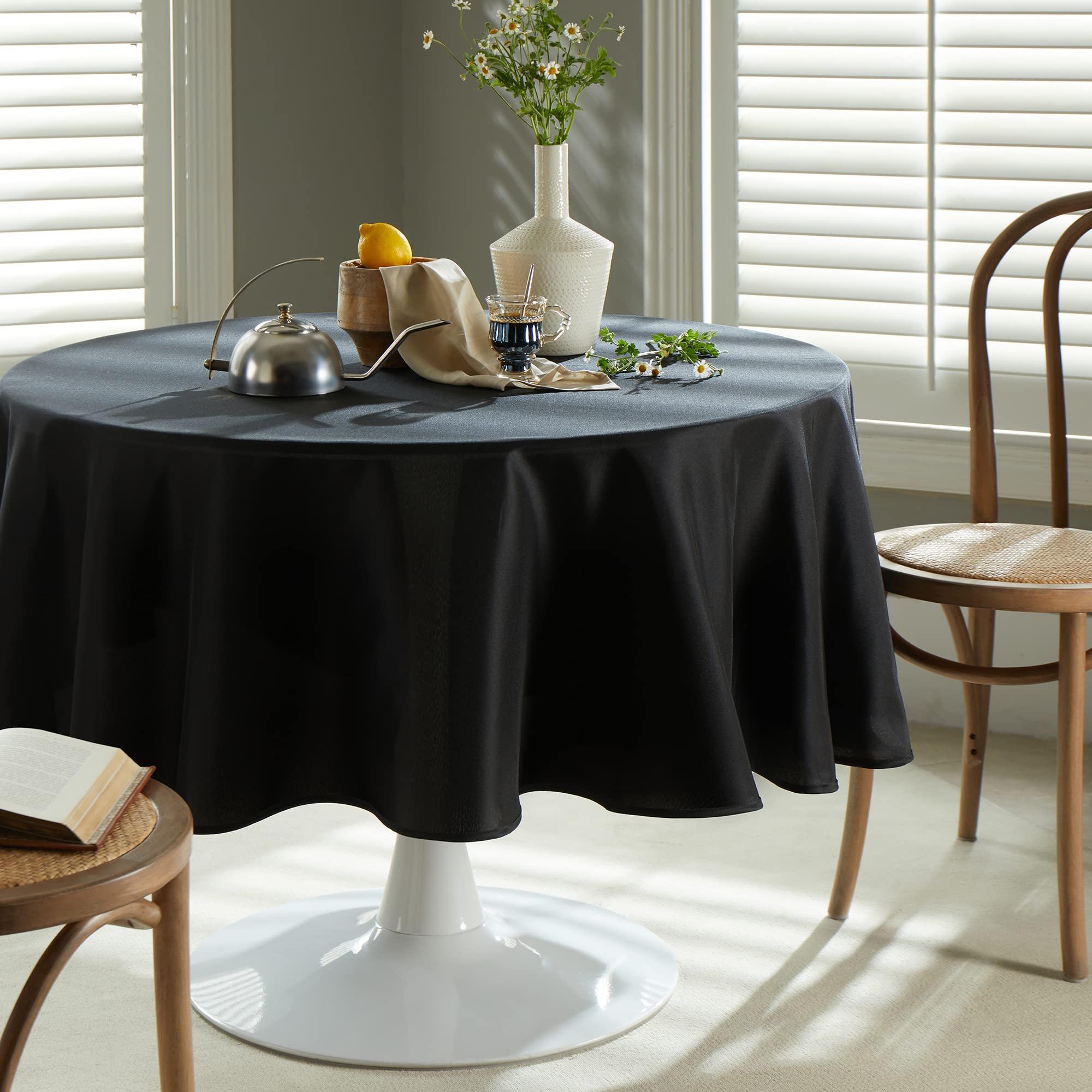 MYSKY HOME 60 Inch Round Tablecloth - Black Washable Polyester Table Cover for Circular, Buffet & Dining Tables | Perfect for Parties, Holiday Dinners & Weddings | Durable & Stylish Home Decor