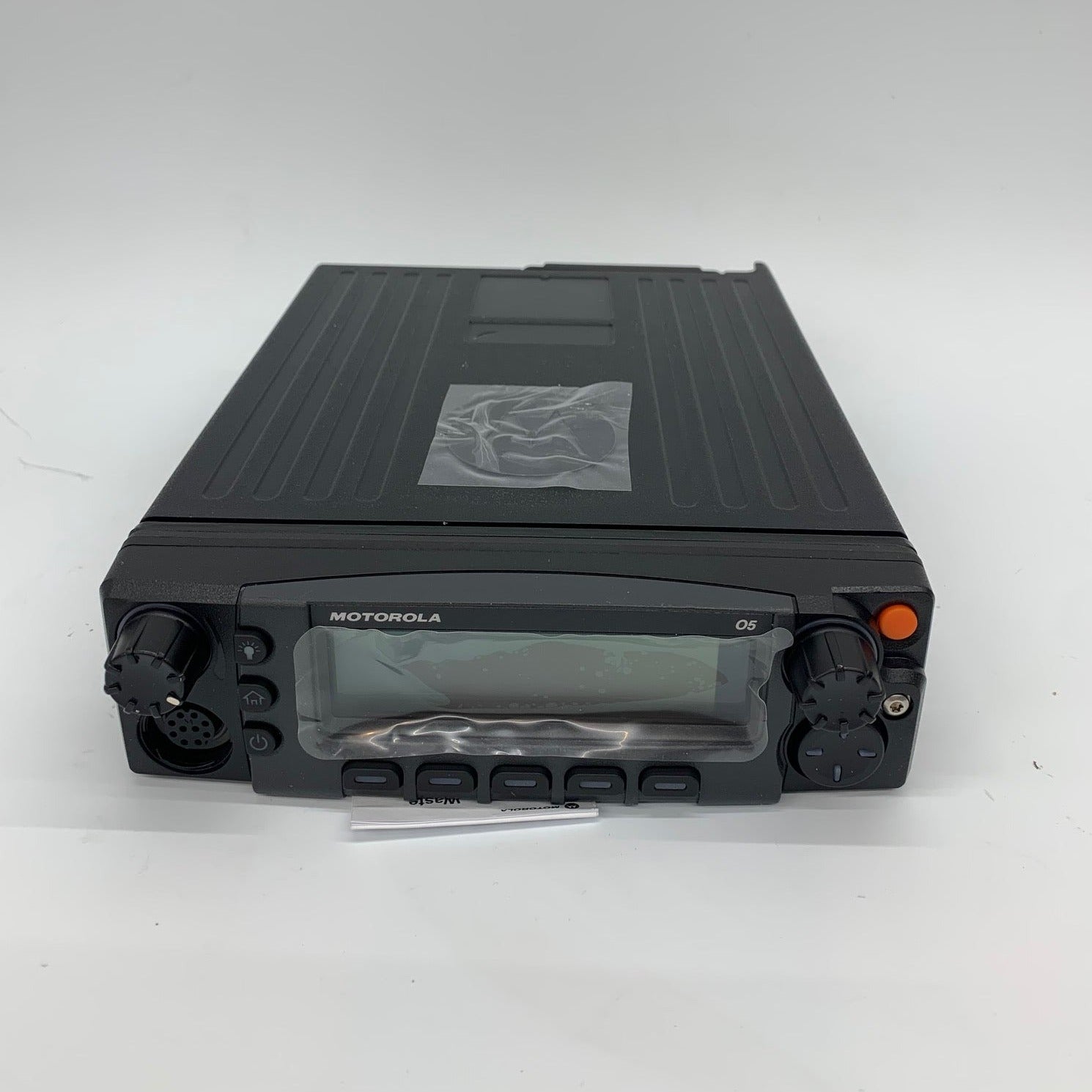 Motorola APX7500 M30KSS9PW1AN VHF Mobile Radio - Mid Power with 05 Control Head for Public Safety & Emergency Communication