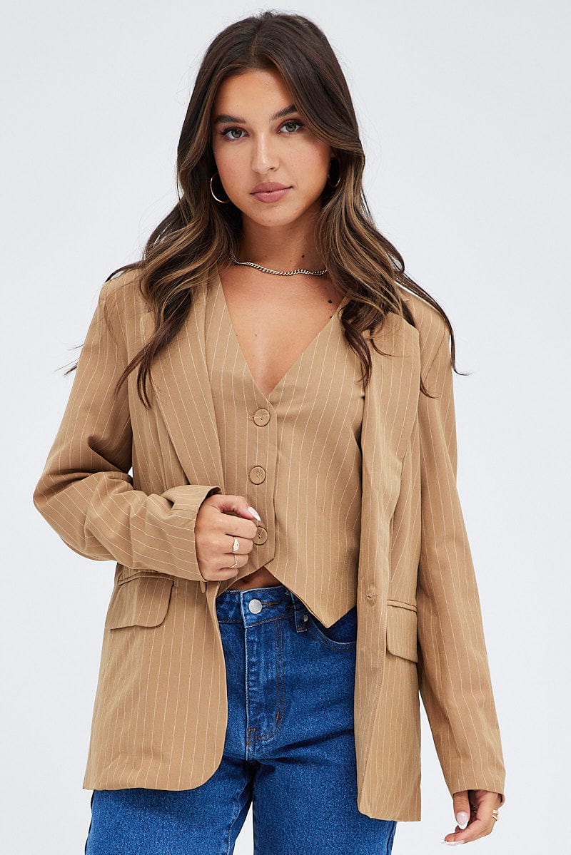 Elegant Beige Blazer for Women - Long Sleeve Tailored Single Breasted Jacket - Perfect for Office Wear, Business Meetings & Formal Events
