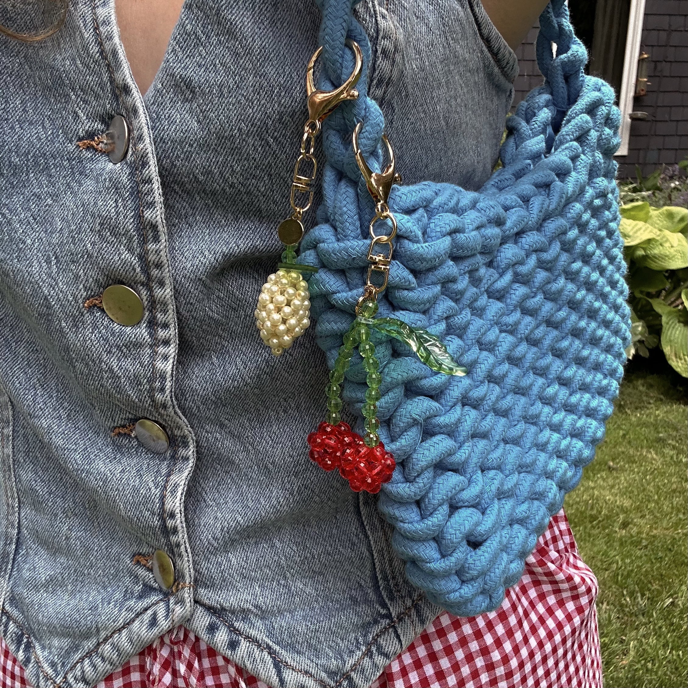 Stylish Foodie Bag Charm - Cute & Trendy Keychain Accessory for Bags, Wallets & Backpacks | Perfect Gift for Food Lovers & Travel Enthusiasts