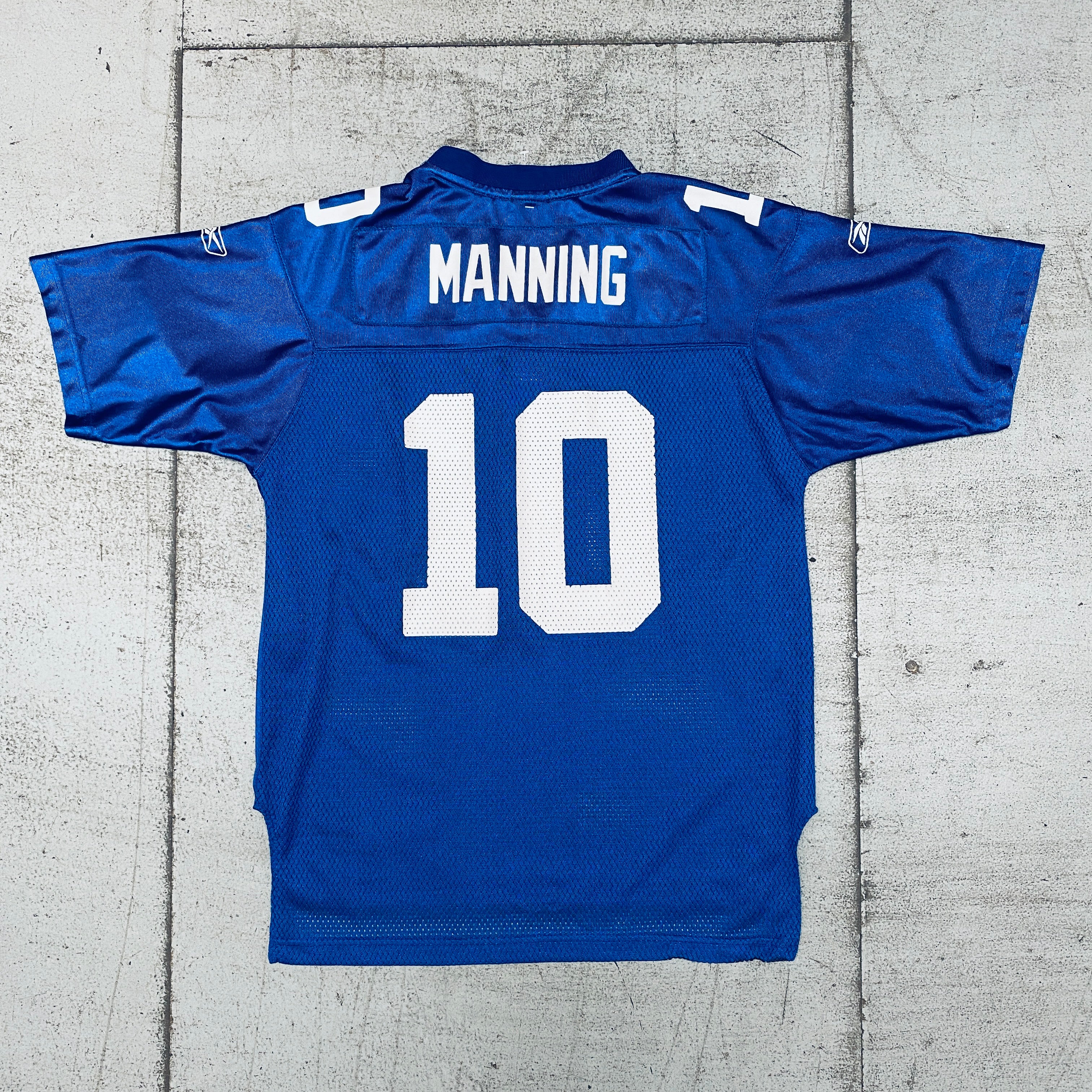 New York Giants Eli Manning 2005-2006 Replica Jersey (Size S) - Perfect for Football Games, Fan Events & Sports Memorabilia Collection