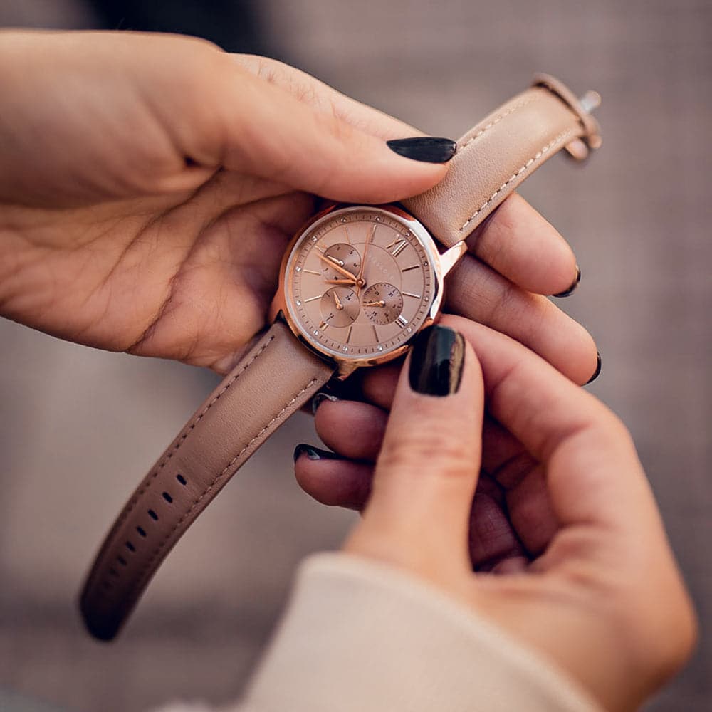 ARIES GOLD Urban Eternal Rose Gold Stainless Steel Women's Watch with Dusty Pink Leather Strap - Perfect for Everyday Wear, Office & Special Occasions