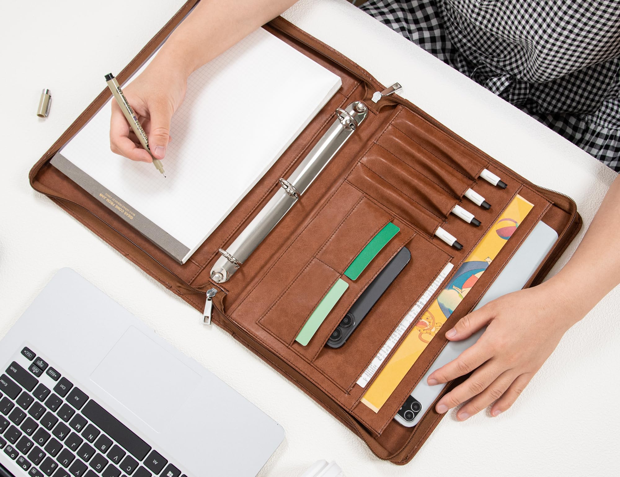 AZXCG Vegan Leather Padfolio for Women & Men - 3 Ring Binder Business Portfolio with Zipper & A4 Clipboard - Professional Document Organizer Notebook for Office, Meetings & Gifts (Brown)