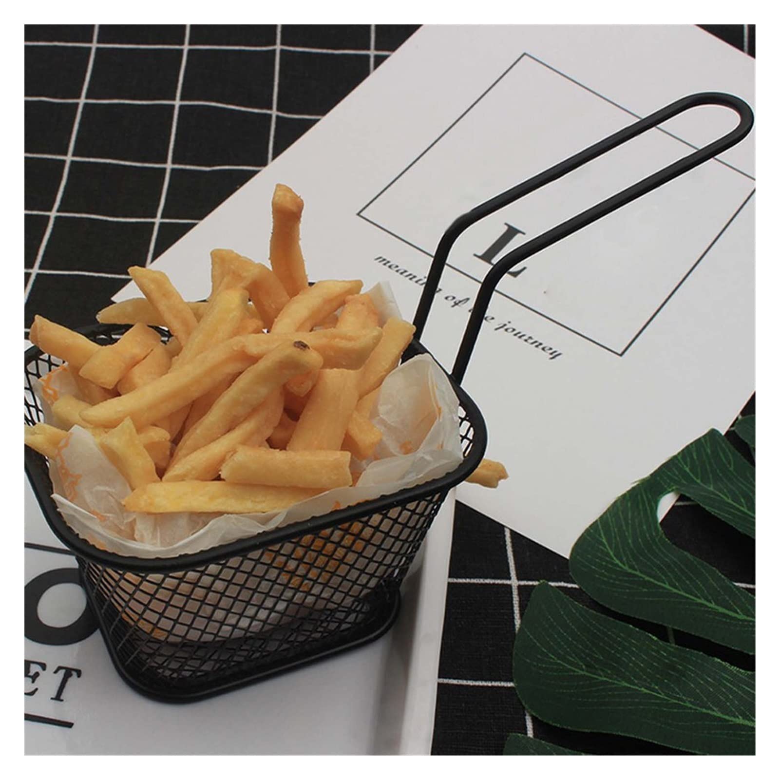Stainless Steel French Fry Basket - Mini Deep Fryer Basket for Chips, Chicken Wings & Snacks - Non-Slip Handle Grease Strainer for Kitchen & Restaurant Use - Perfect for Frying, Cooking & Food Prep