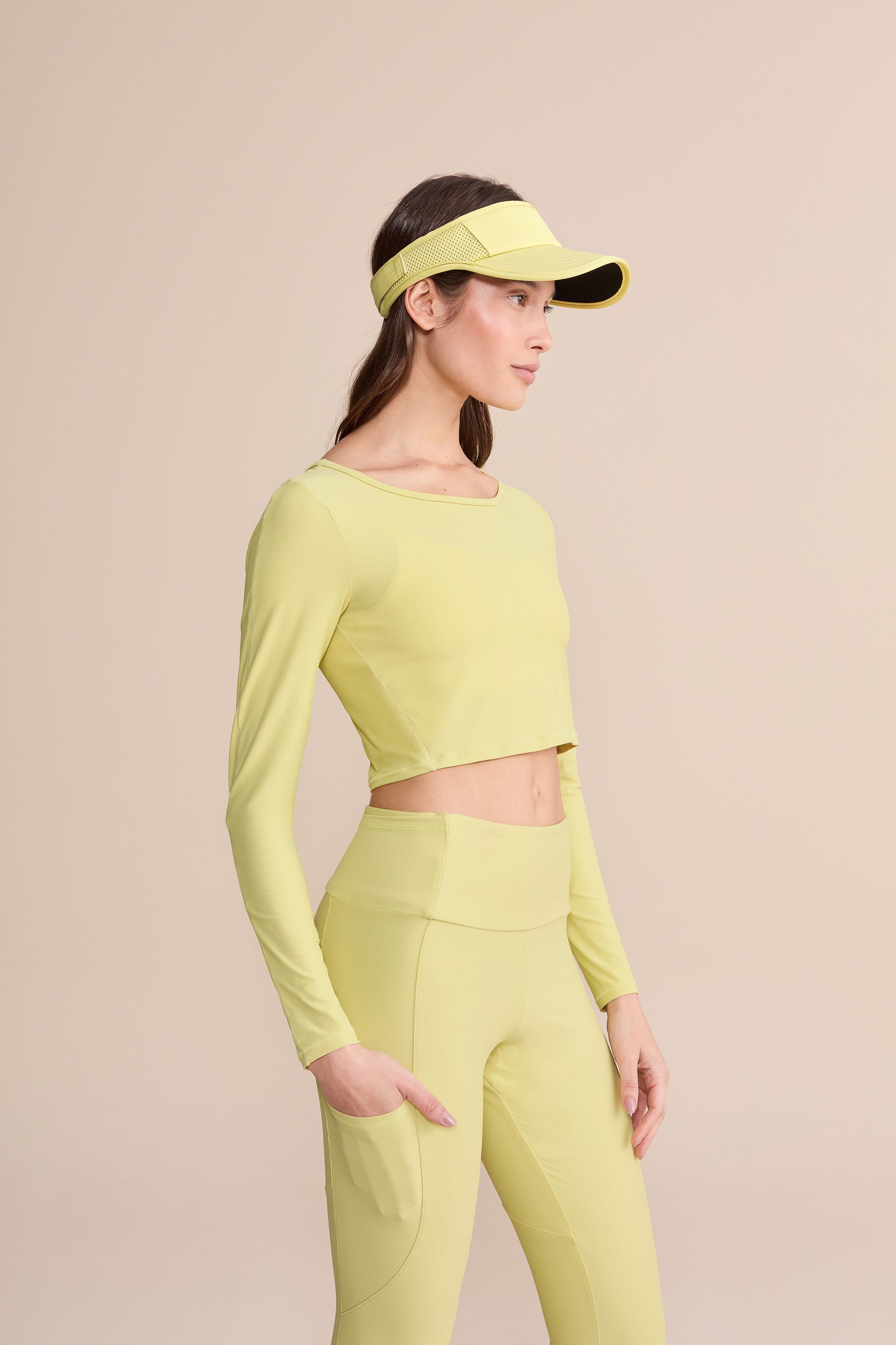Harmony Crop Long Sleeve Tops for Women - Soft Stretchy Yoga Shirts, Workout Tees & Casual Wear - Perfect for Yoga, Gym, Running & Everyday Outfits