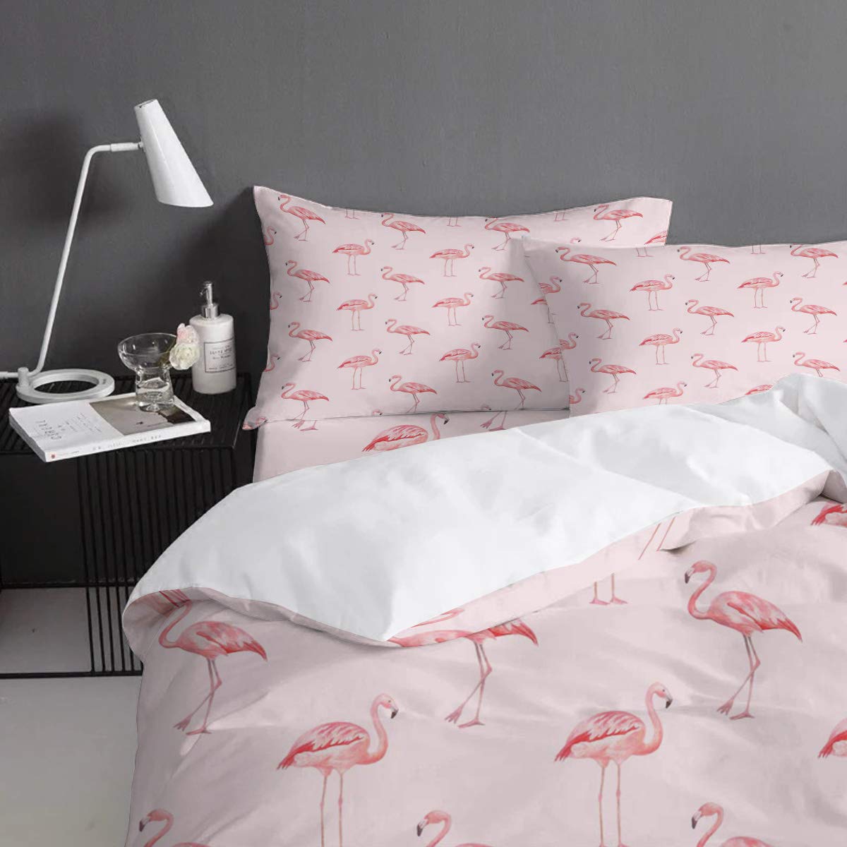 Smile Sunflower 4-Piece Luxury Soft Duvet Cover Set for Kids - Twin Size Pink Flamingo Collection (Includes 1 Comforter Cover, 1 Bed Sheet, 2 Pillowcases) - Perfect for Girls & Boys Bedrooms, Dorm Rooms, and Guest Rooms