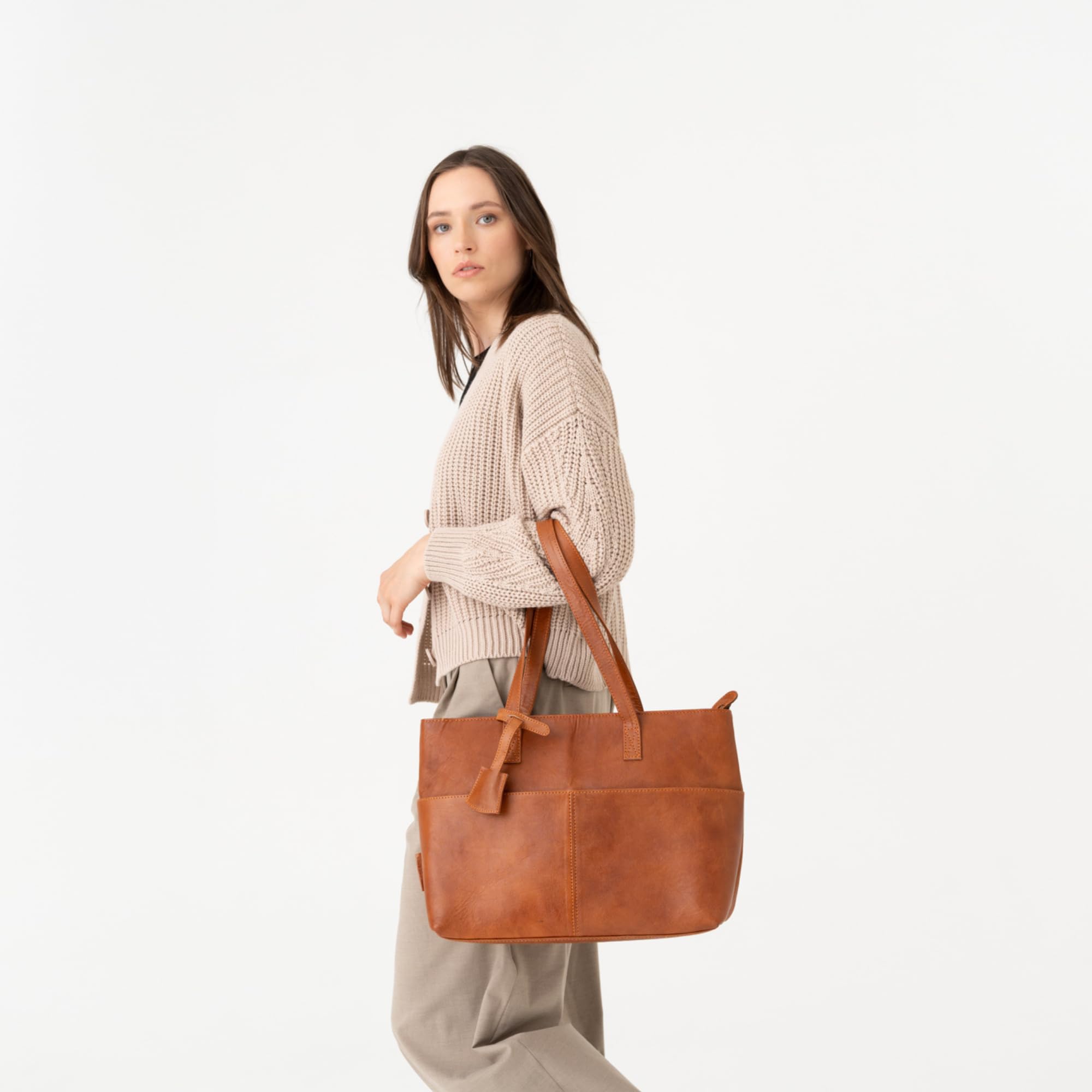 BERLINER BAGS Vintage Leather Handbag Julia - Large Women's Tote Bag in Brown | Perfect for Work, Travel & Everyday Use