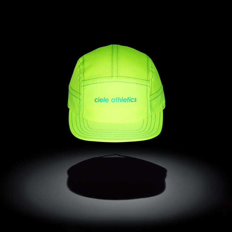 GOCap - Iconic Polaris Snapback Hat for Men & Women - Trendy Baseball Cap for Outdoor, Sports & Casual Wear
