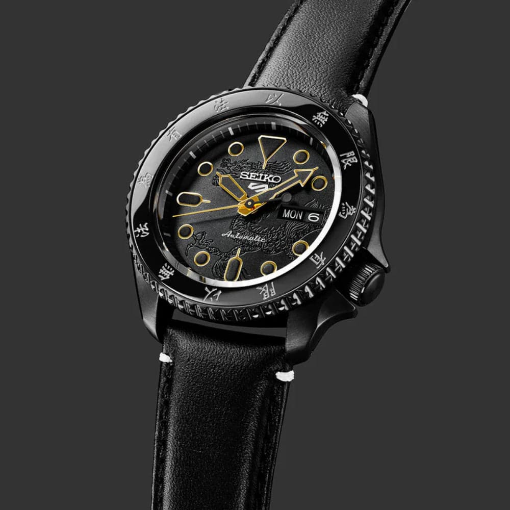 Bruce Lee Black Leather & Nylon Strap Men's Watch SRPK39K1 - Stylish Casual & Sports Wristwatch for Everyday Wear and Martial Arts Enthusiasts
