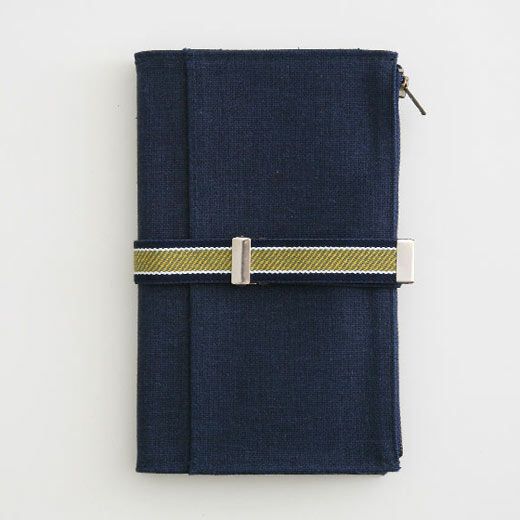 Adjustable Book Band Wide - Stretchable Book Holder for Reading, Studying, and Organizing - Perfect for Books, Notebooks, and Office Use