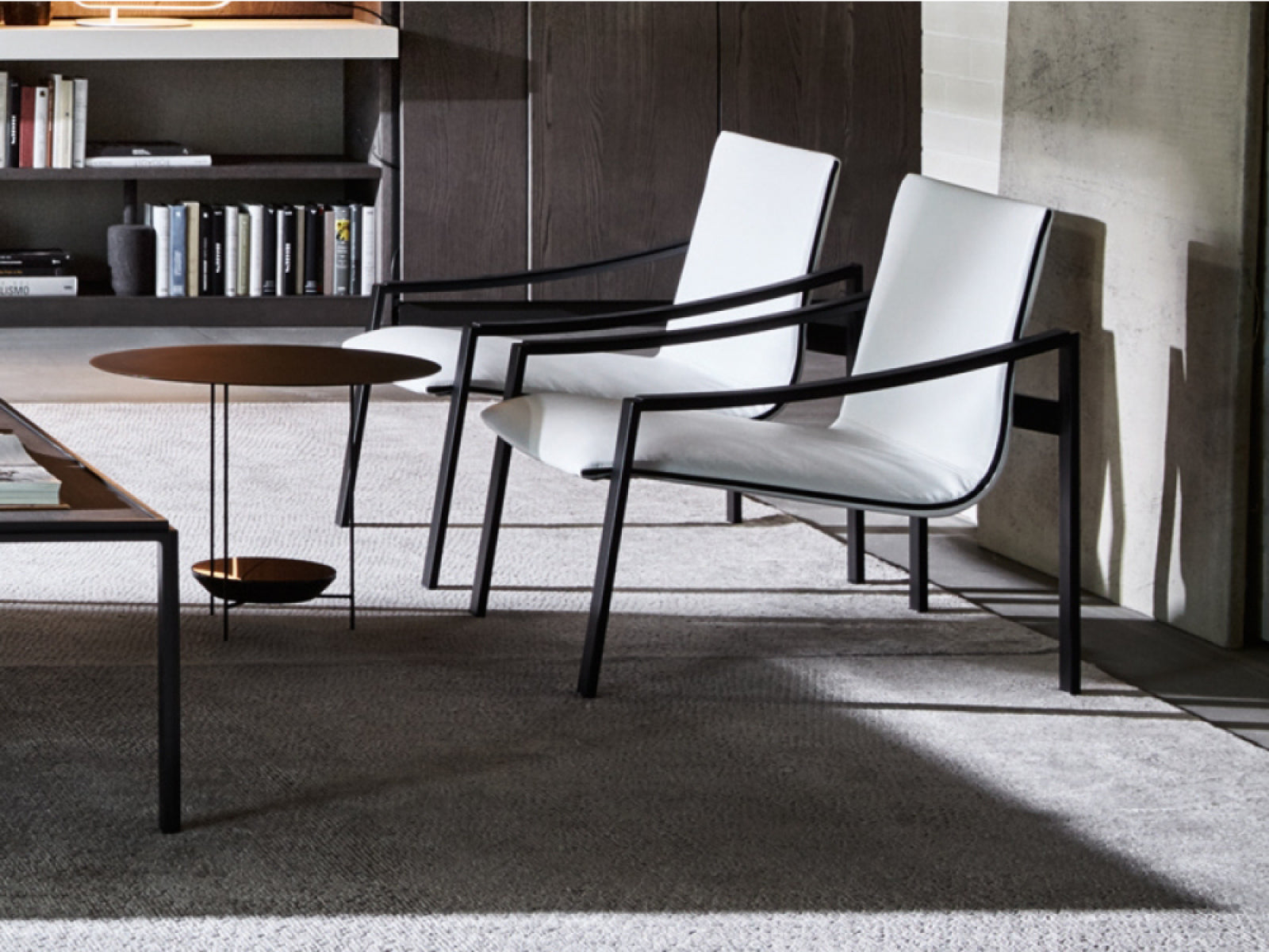 Elegant Panna Cotta Side Table - Modern End Table with Sturdy Metal Frame for Living Room, Bedroom & Office - Perfect Nightstand or Accent Table for Small Spaces