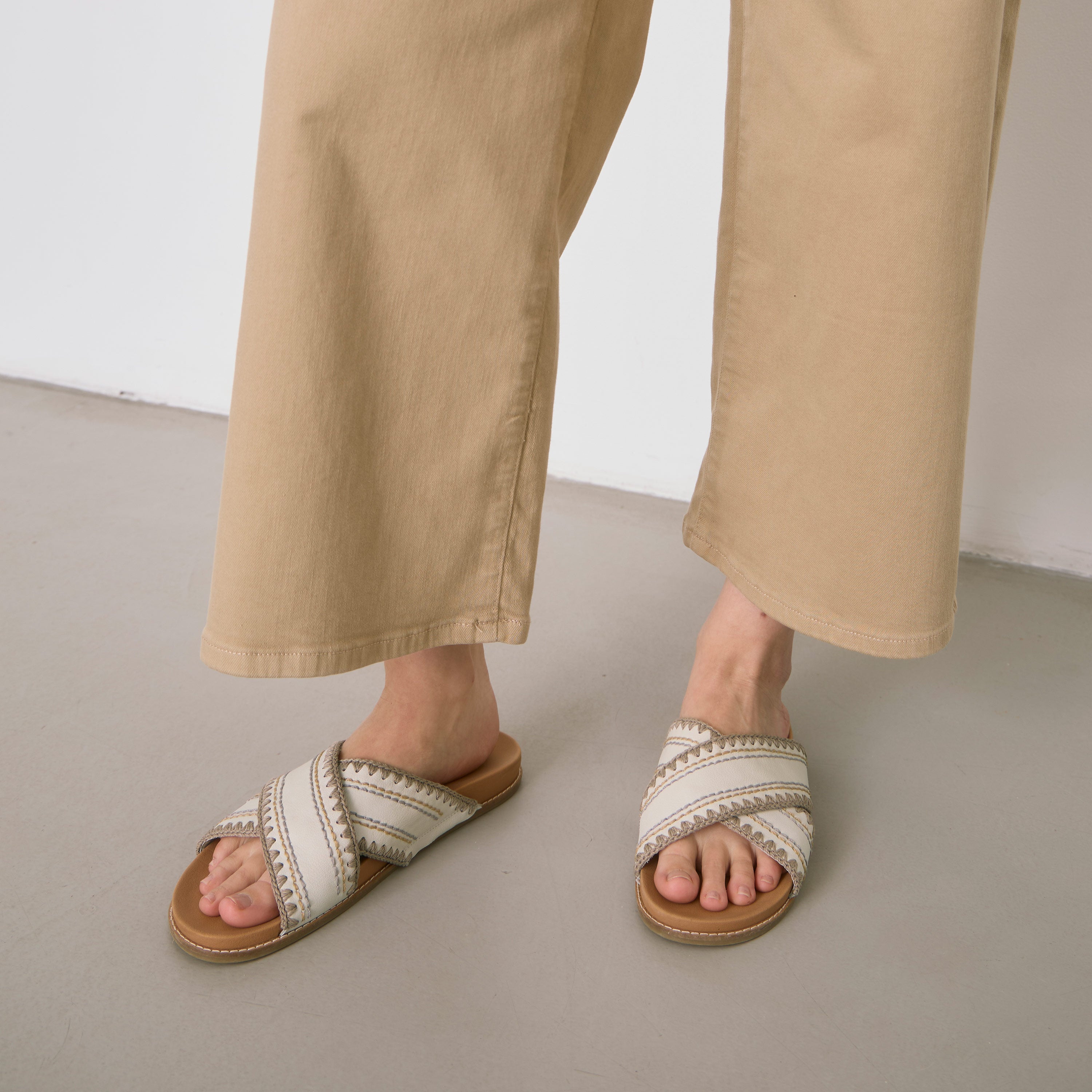 Penelope Women's Slip On Sandal - Comfortable Casual Beach Shoes for Summer Walking, Travel & Outdoor Activities