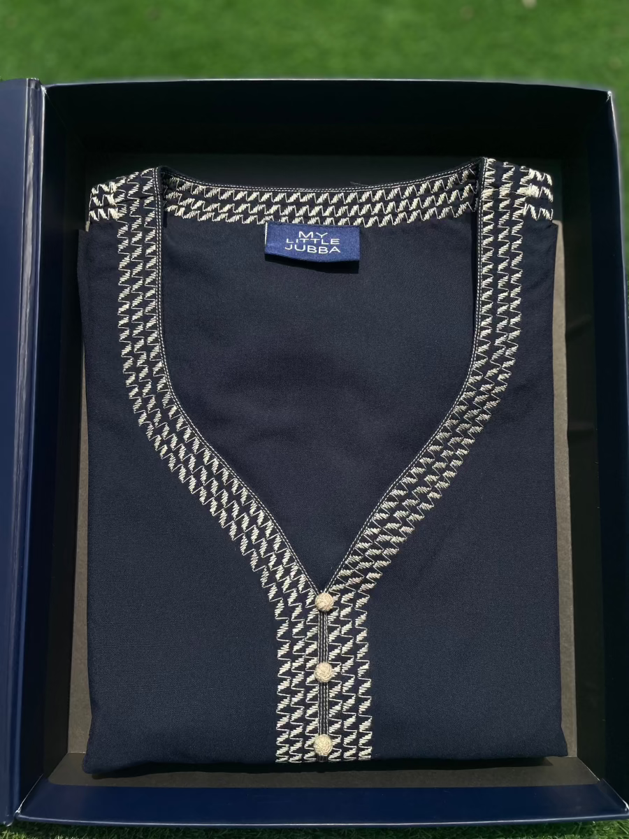 Men's Navy Blue Embroidered Maghribi Thobe with Sand Accents - 3/4 Sleeve Traditional Islamic Robe for Prayer, Eid & Special Occasions