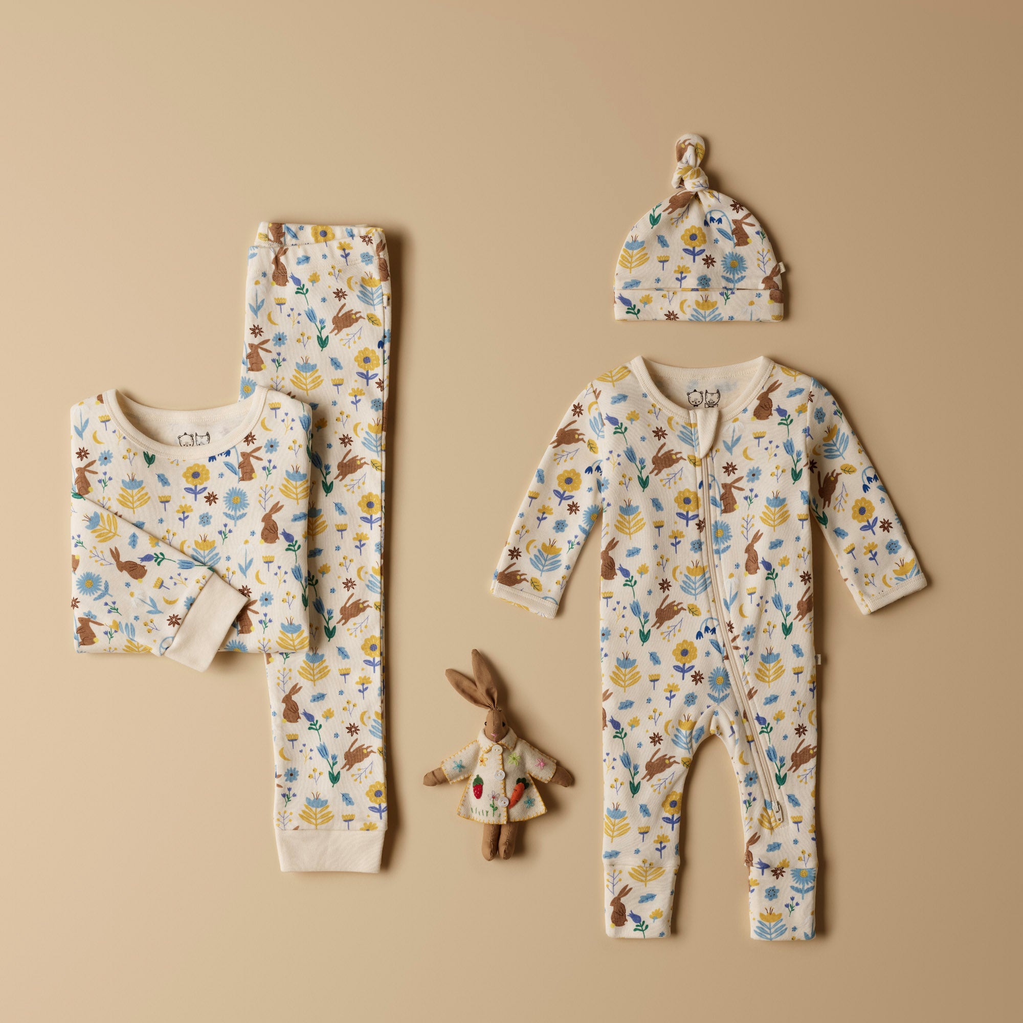 Daisy Mae Organic Baby Zipsuit with Feet - Soft Cotton One-Piece Pajamas for Newborns & Infants - Perfect for Sleepwear, Playtime & Everyday Comfort