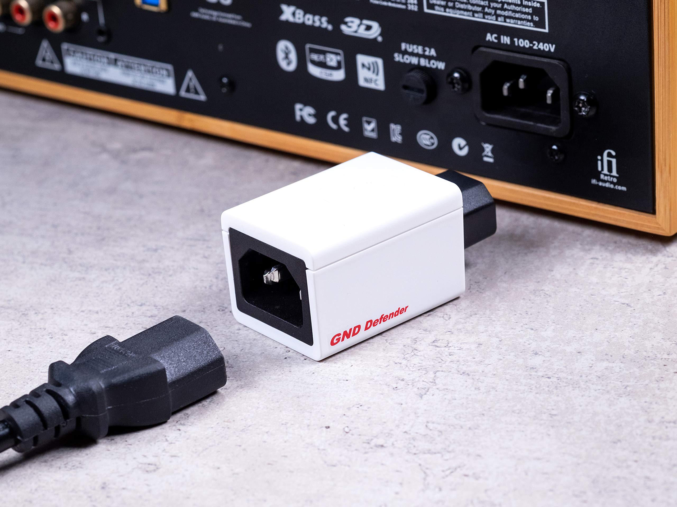 iFi SilentPower GND Defender - Intelligent Ground Loop Noise Eliminator for Audio Systems | IEC Connector Ground Control Device | Perfect for Home Studios, Hi-Fi Systems & Professional Audio Setups