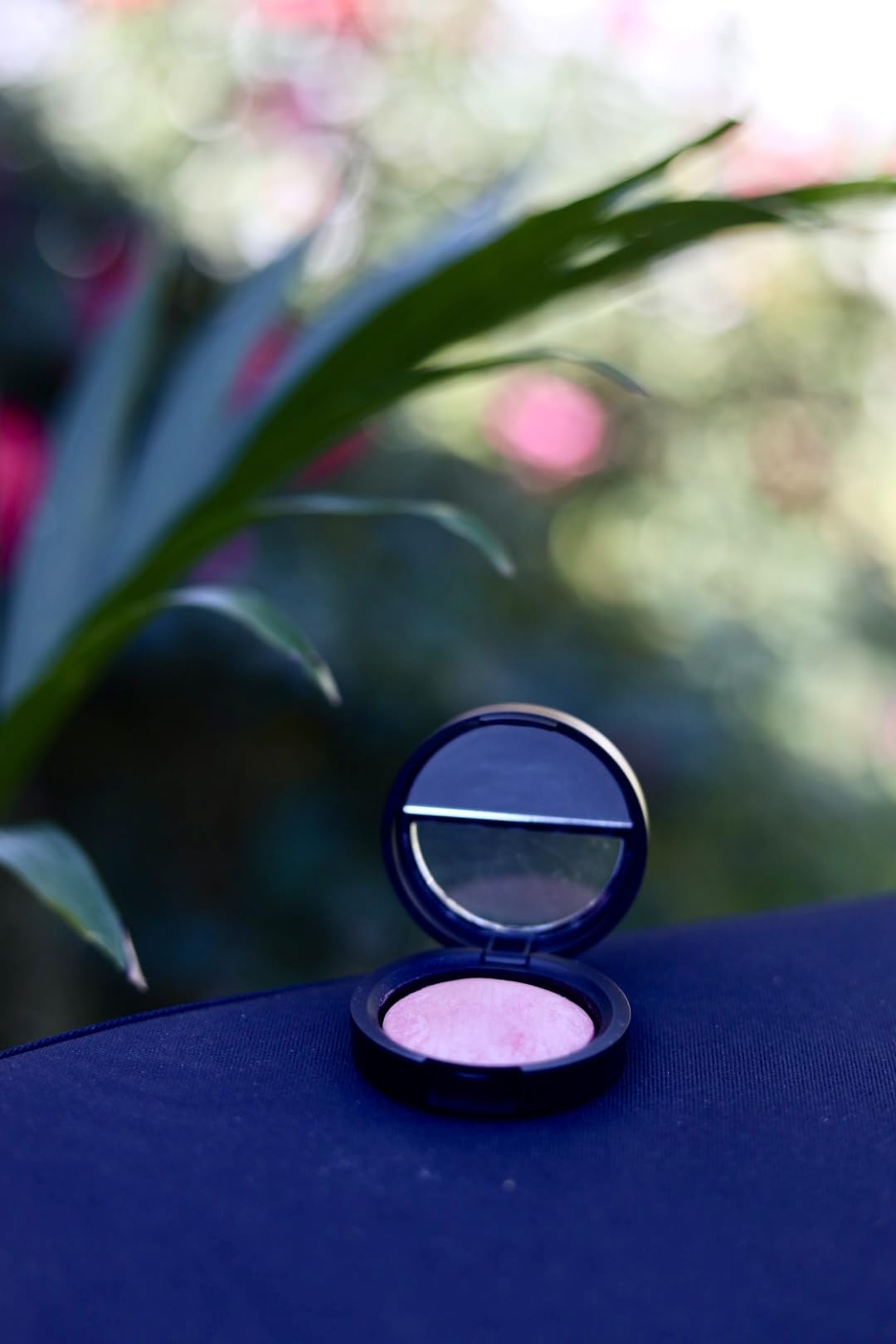 LAURA GELLER BEAUTY Lychee Rose Baked Brulee Blush - Natural-Looking Cheek Color for Day & Night Makeup | Perfect for Date Nights & Special Occasions