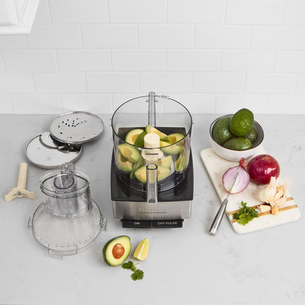 Cuisinart Custom 14-Cup Food Processor - Brushed Stainless Steel - Powerful Kitchen Appliance for Chopping, Slicing & Dough Making - Perfect for Meal Prep, Baking & Large Family Cooking
