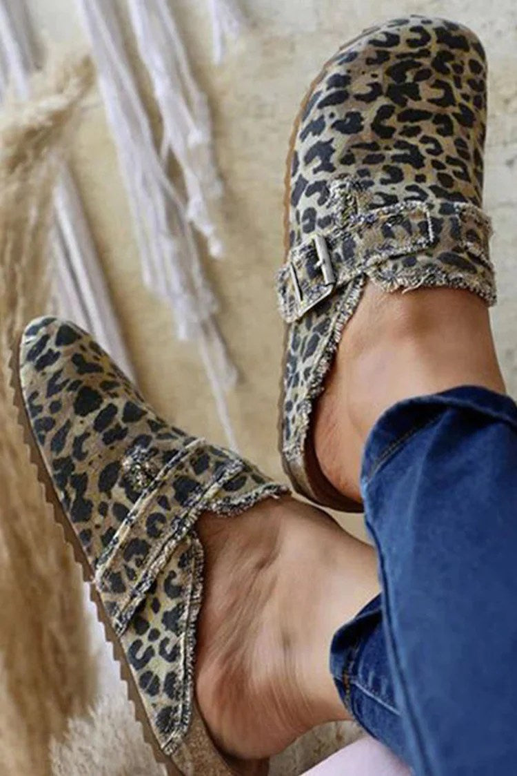 Leopard Print Loafers for Women - Comfortable Slip-On Casual Shoes - Fashion Animal Print Flat Shoes for Work, Office & Everyday Wear