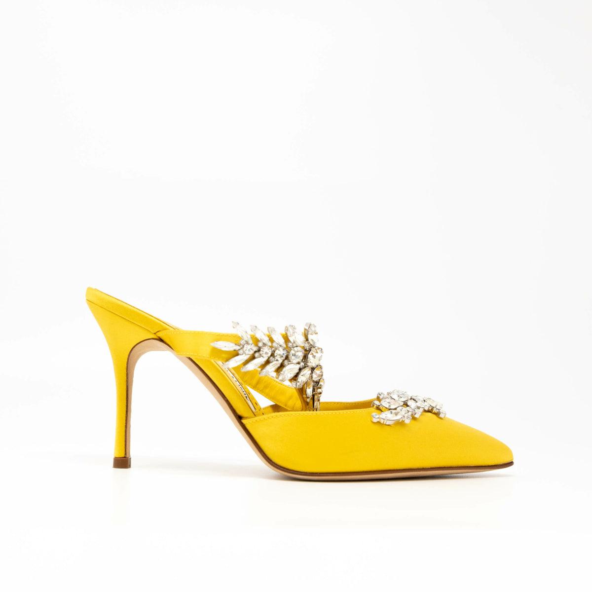 Manolo Blahnik Women's Yellow Satin Lurum Pumps Size 36.5 - Elegant High Heels for Weddings, Parties & Special Occasions