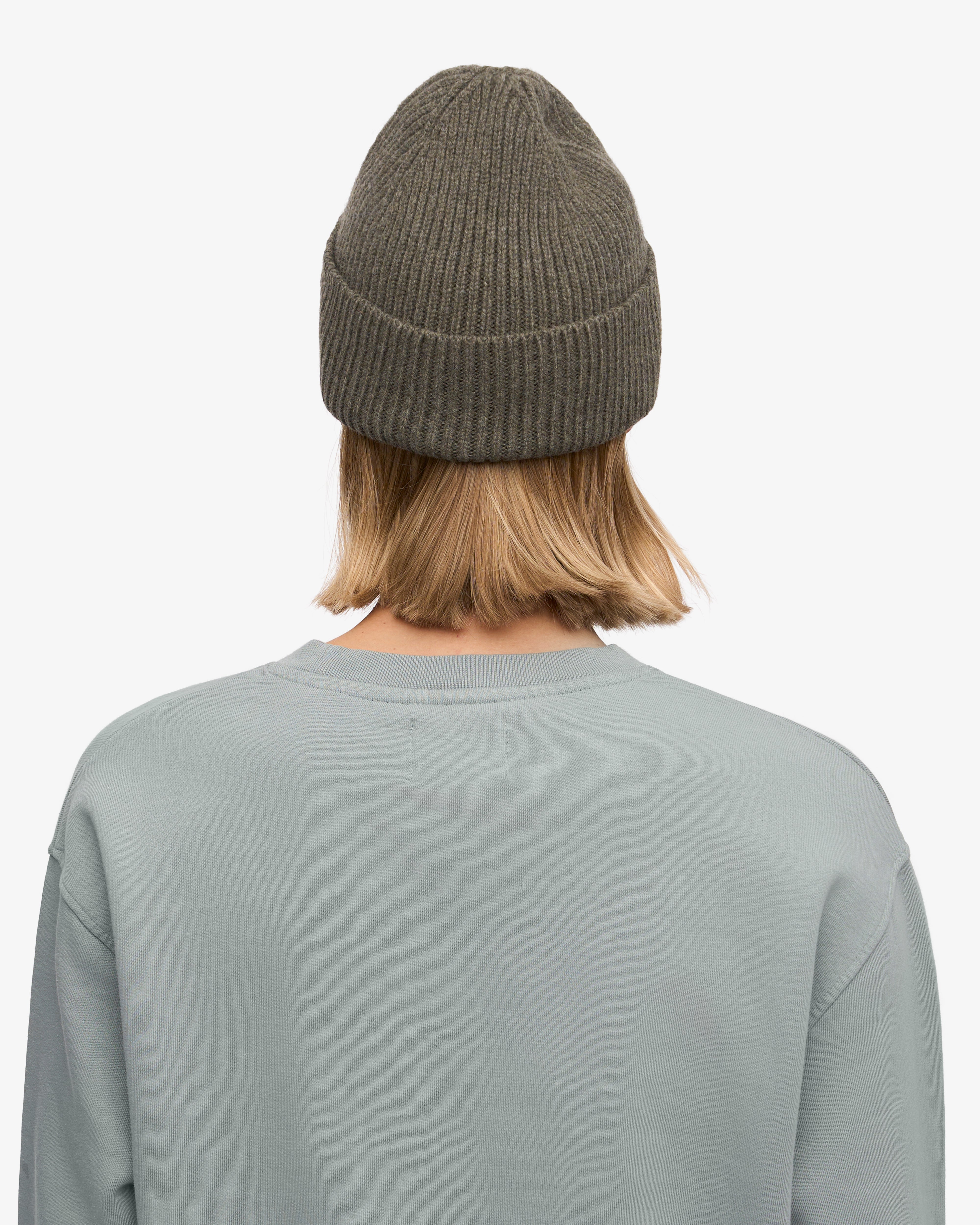Merino Wool Beanie for Men & Women - Soft & Warm Winter Hat in Dusty Olive - Perfect for Skiing, Hiking & Outdoor Activities