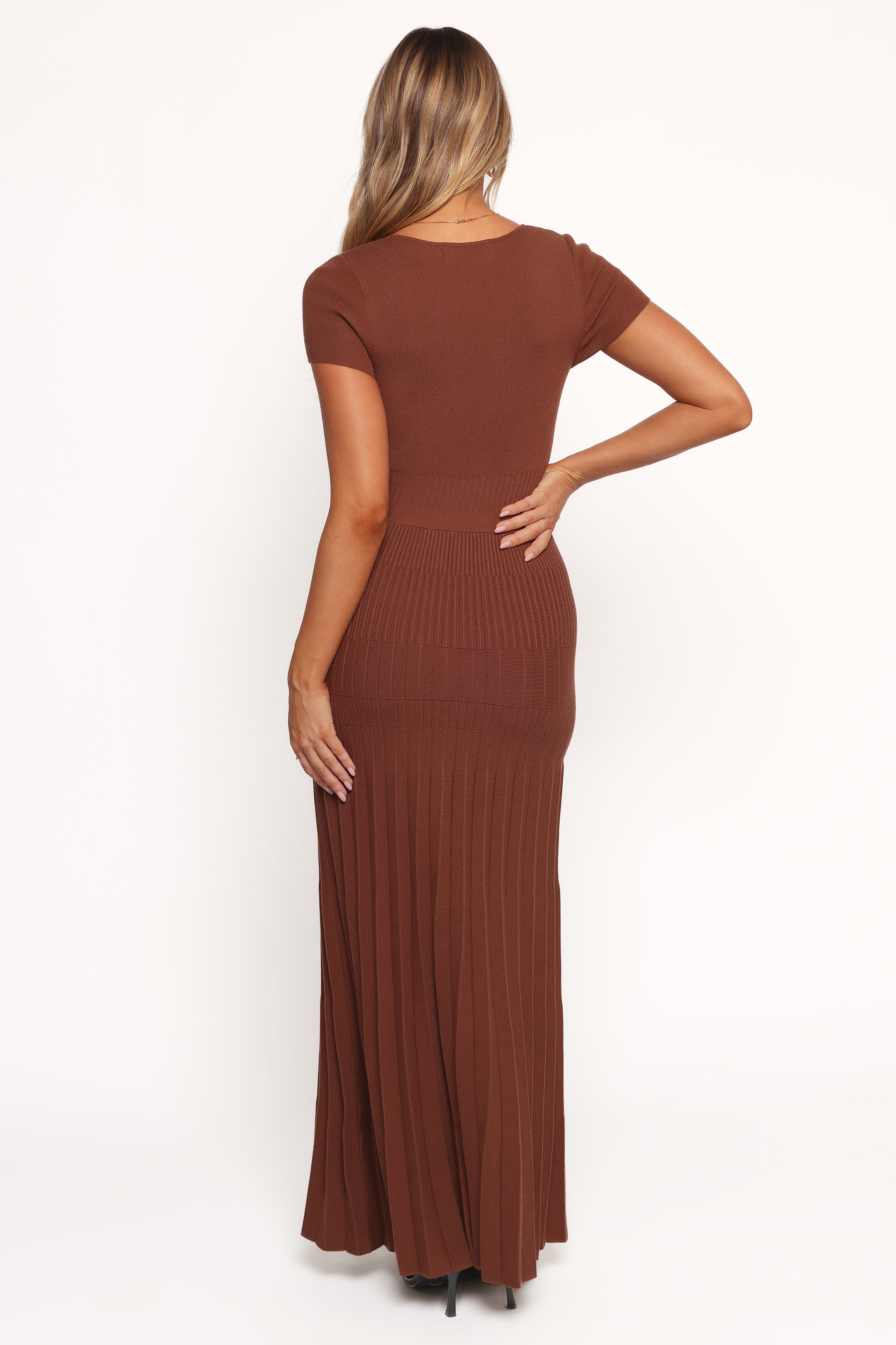 Freeman Maxi Dress for Women - Elegant Brown Long Flowy Dress for Summer, Beach, and Casual Outings