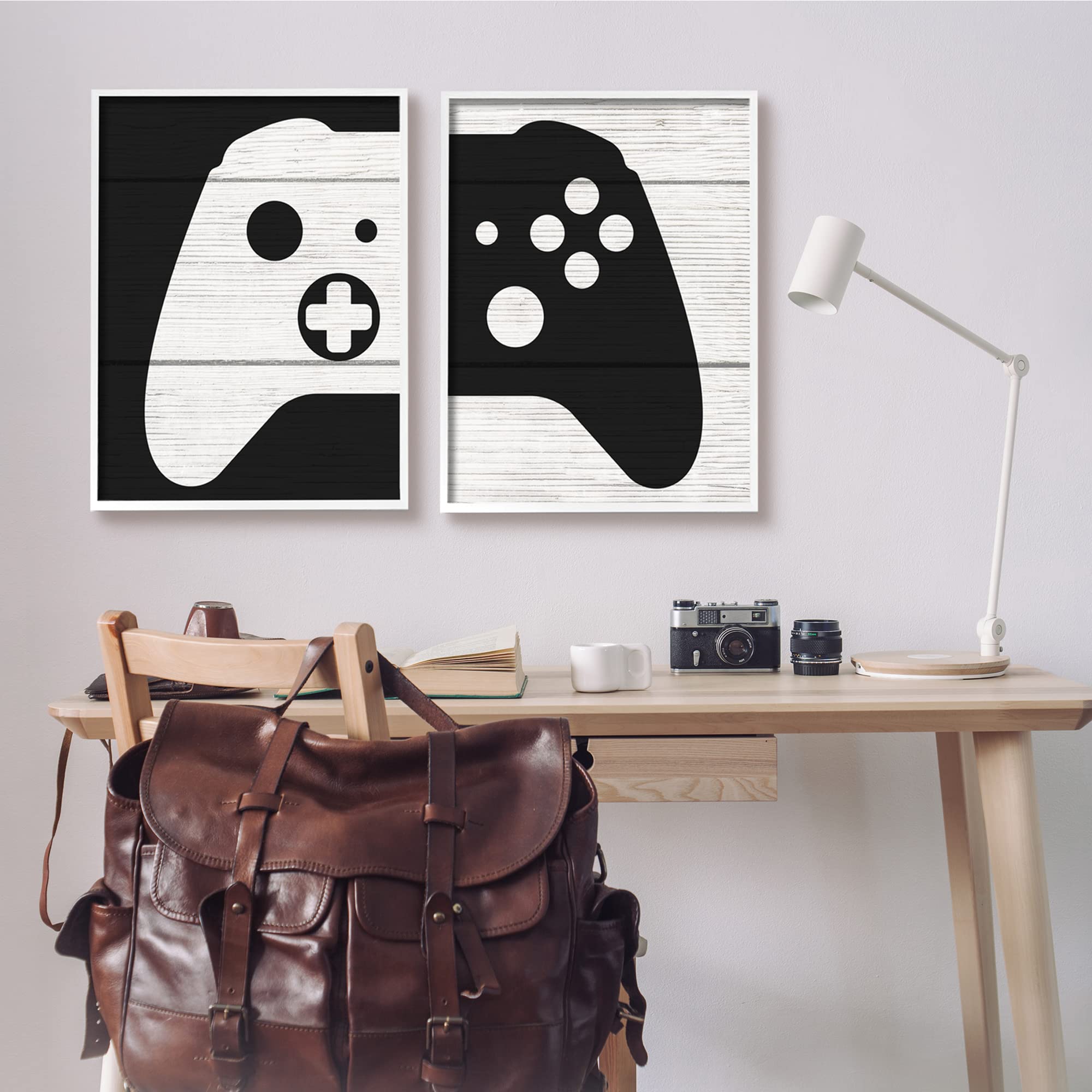 Stupell Industries Gaming Controller Wall Art - Monochromatic Grain Pattern Illustration by Daphne Polselli | Modern Video Game Decor for Gamers Room & Man Cave