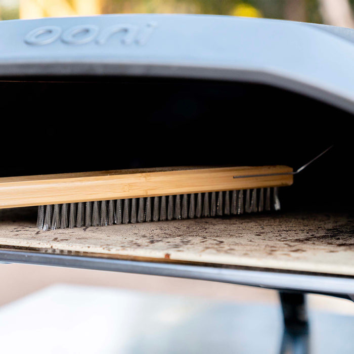 Ooni Pizza Oven Brush UU P06800 - Premium Stainless Steel Cleaning Tool for Outdoor Pizza Ovens - Perfect for Backyard Cooking, Camping & Wood-Fired Pizza Parties