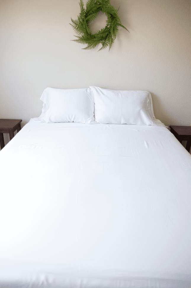 Pillowtex Copper Infused Bamboo Pillowcase - Antimicrobial, Hypoallergenic & Breathable for Cool Sleep | Queen Size Bedding Set for Hot Sleepers & Sensitive Skin | Perfect for Home, Travel & Hotel Use