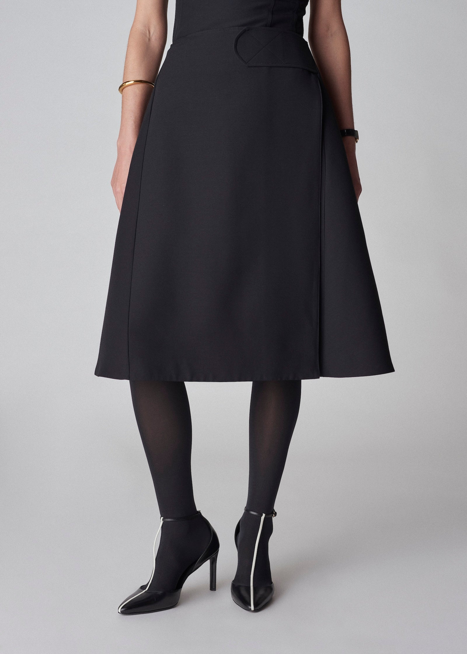 Black T-Strap High Heels for Women - Elegant Dress Shoes for Parties, Weddings & Evening Events