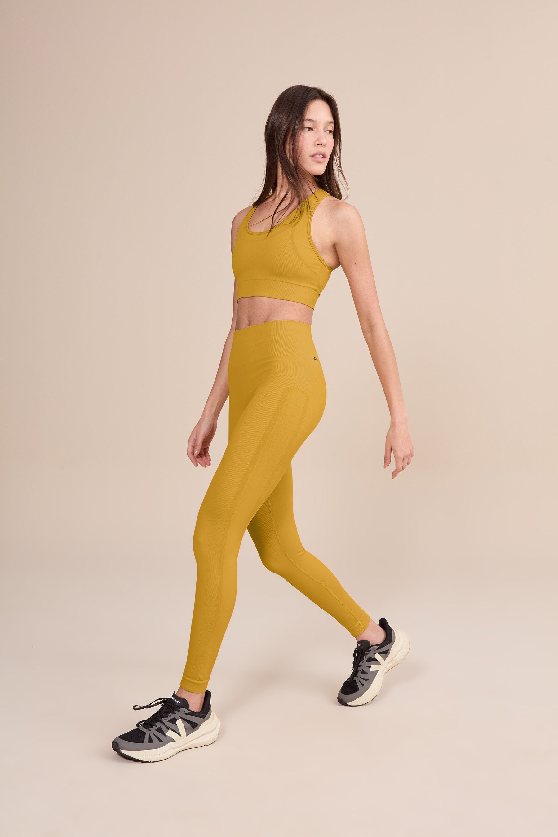 Seamless Knit Leggings for Women - High Waist Yoga Pants with Stretchy Comfort - Perfect for Workouts, Running & Lounge Wear