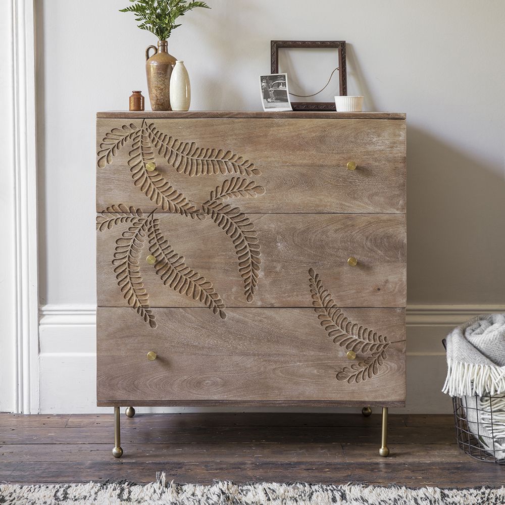 Hand Carved Fern Leaf Design Solid Wood 3-Drawer Dresser - Vintage Style Bedroom Furniture for Storage & Organization