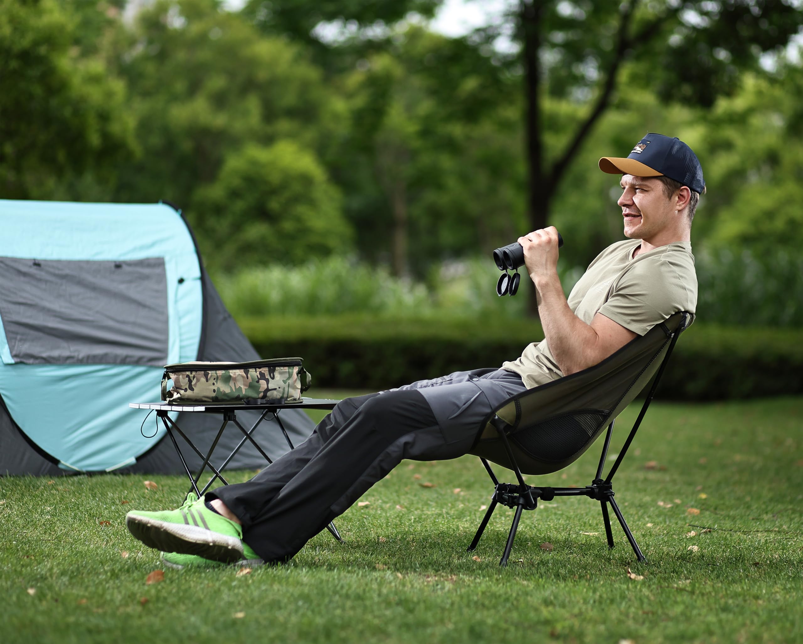 Lightweight Folding Camping Chair with Spring Lock - Compact & Stable Portable Outdoor Chair for Camping, Travel, Beach, Picnic, Festival, Hiking - Perfect for Backpacking & Outdoor Adventures (Low Back Green)