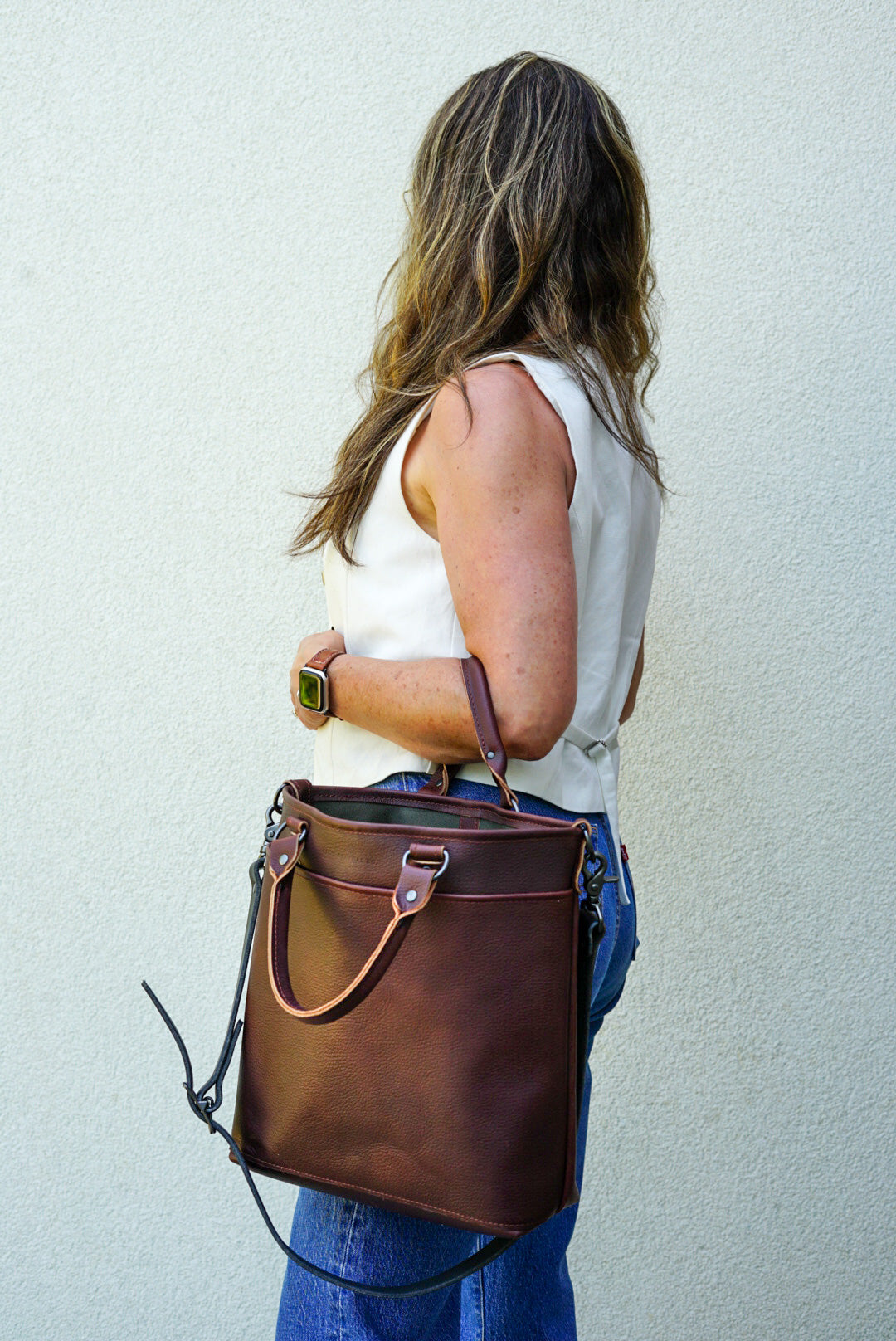 Stylish Dark Pebbled Brown Handbag for Women - Trendy Leather Tote Bag with Spacious Compartments - Perfect for Work, Travel & Everyday Use