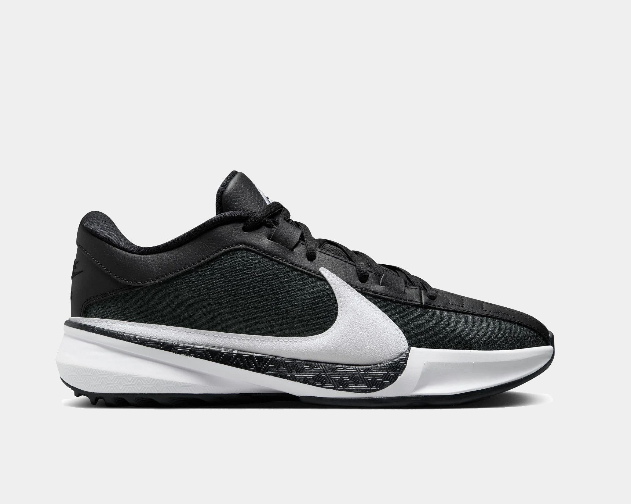 Black/White/Black