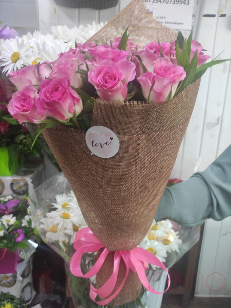 Vulcanic Passion Bouquet - Stunning Floral Arrangement for Weddings, Anniversaries & Romantic Gifts